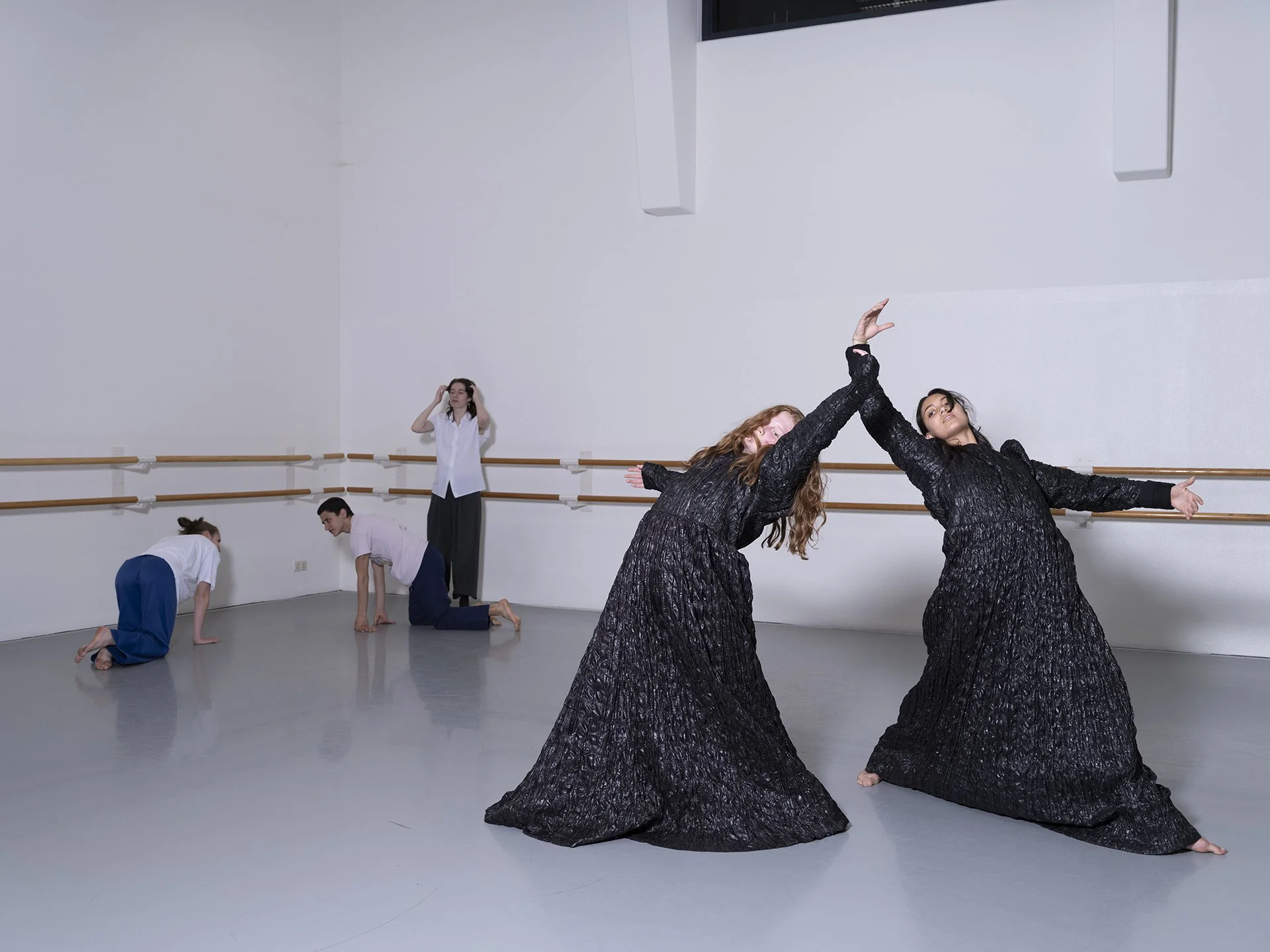 074_DSF1176_Daily life_Two girls in black dresses.jpg