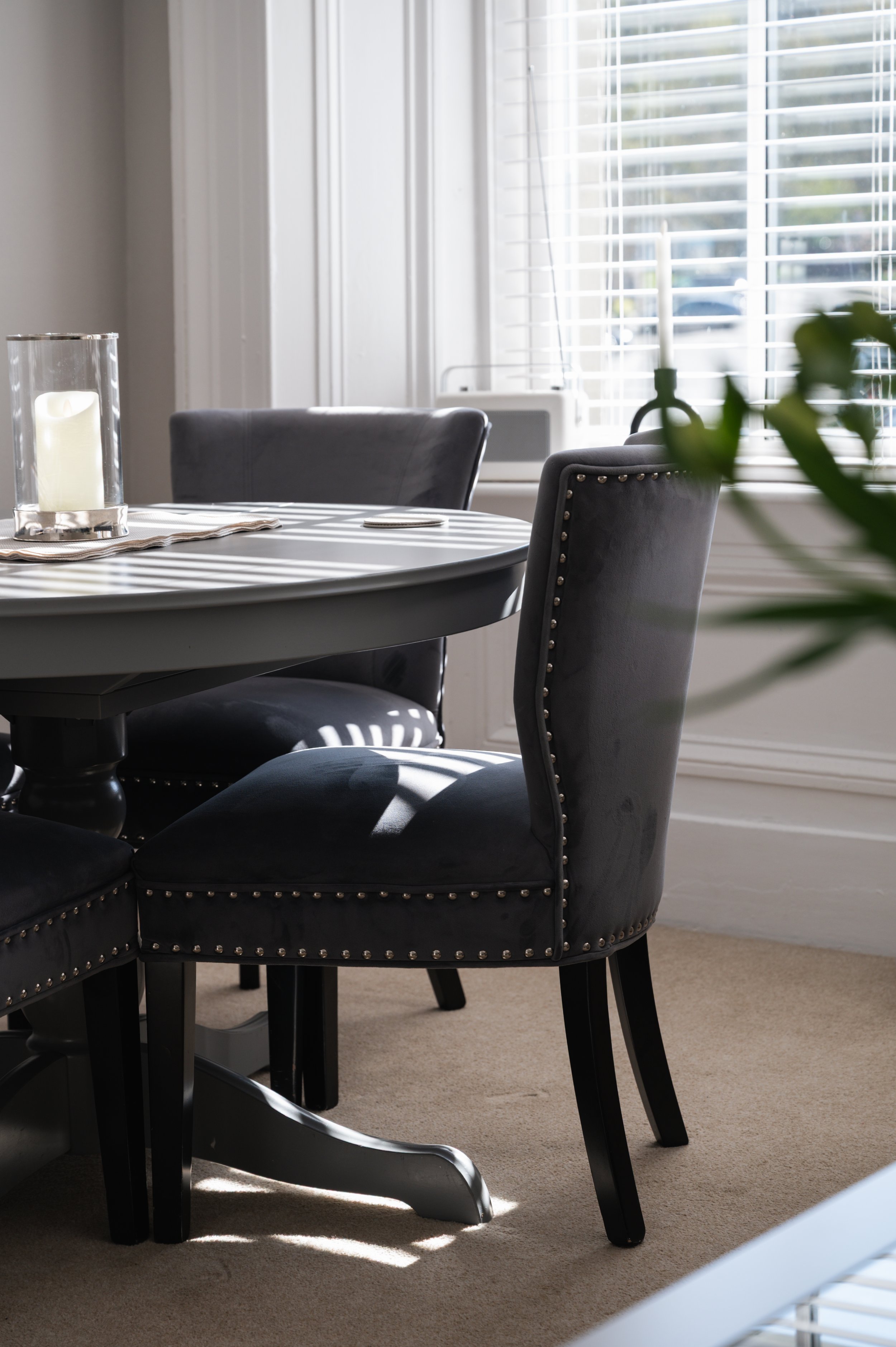 Two-bedroom self-catering apartment interior, Birnam, Dunkeld dining table.jpg