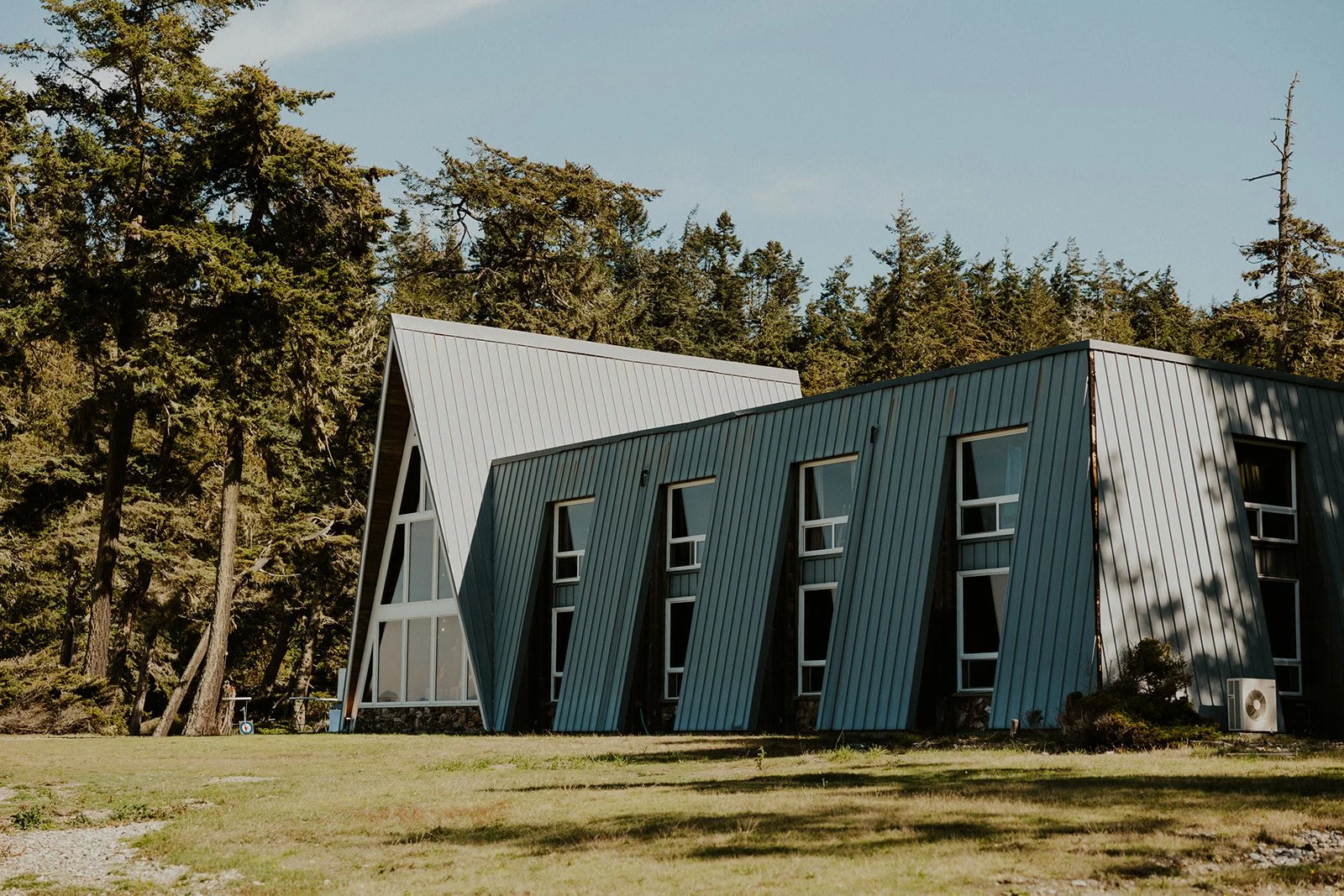 aframe lodging accommodations on ocean oceanfront views