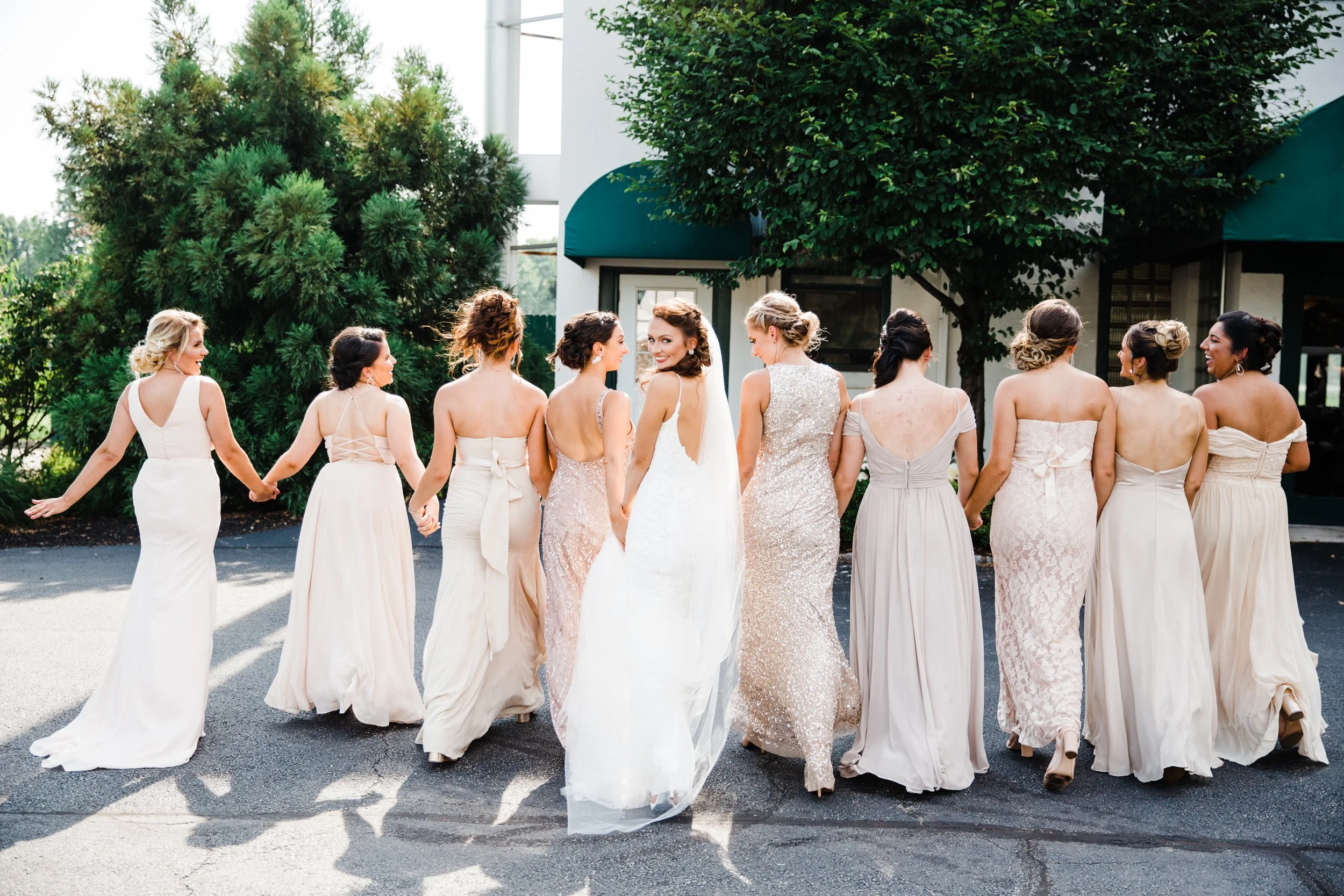 Must-Have Photos with Your Bridesmaids | Chicago Wedding Photographer