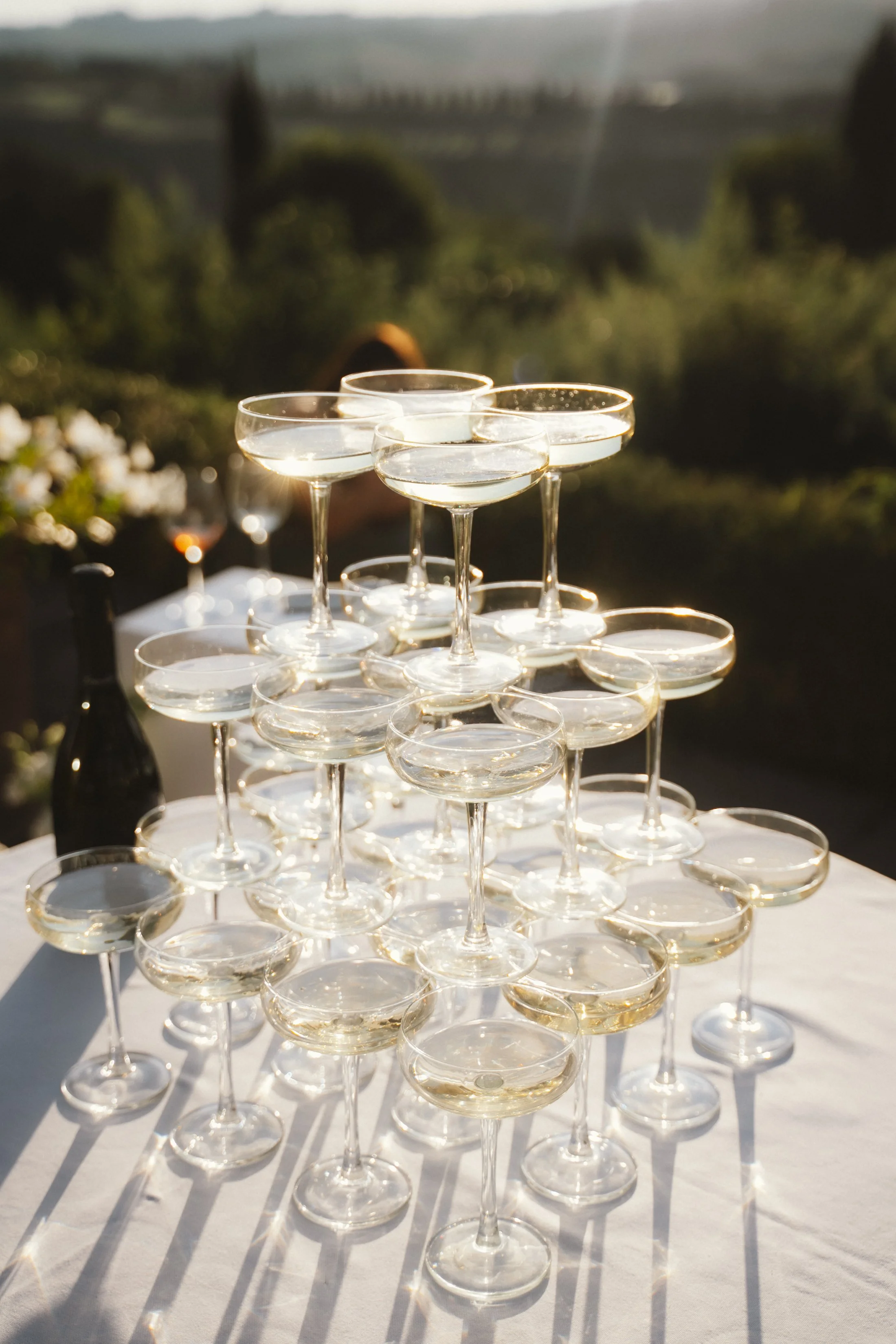 12 Beautiful Seattle Wedding Venues for Couples Who Want a Stylish, Meaningful Celebration