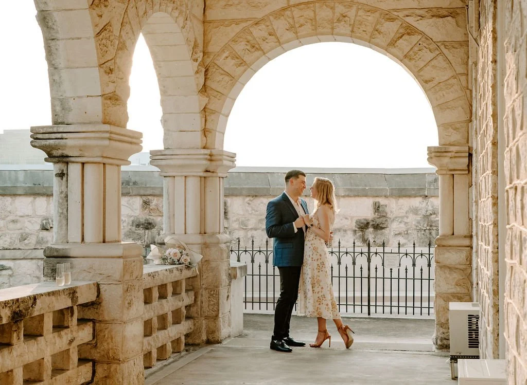 What to Wear for Engagement Photos in Seattle