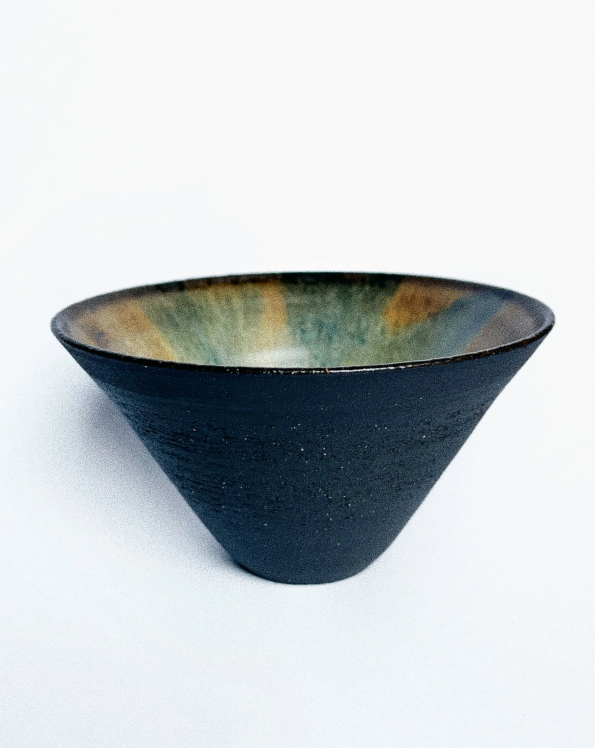 Medium Ramen Bowl in Mustard and Mushroom