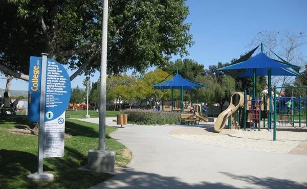 COLLEGE PARK PLAY AREA