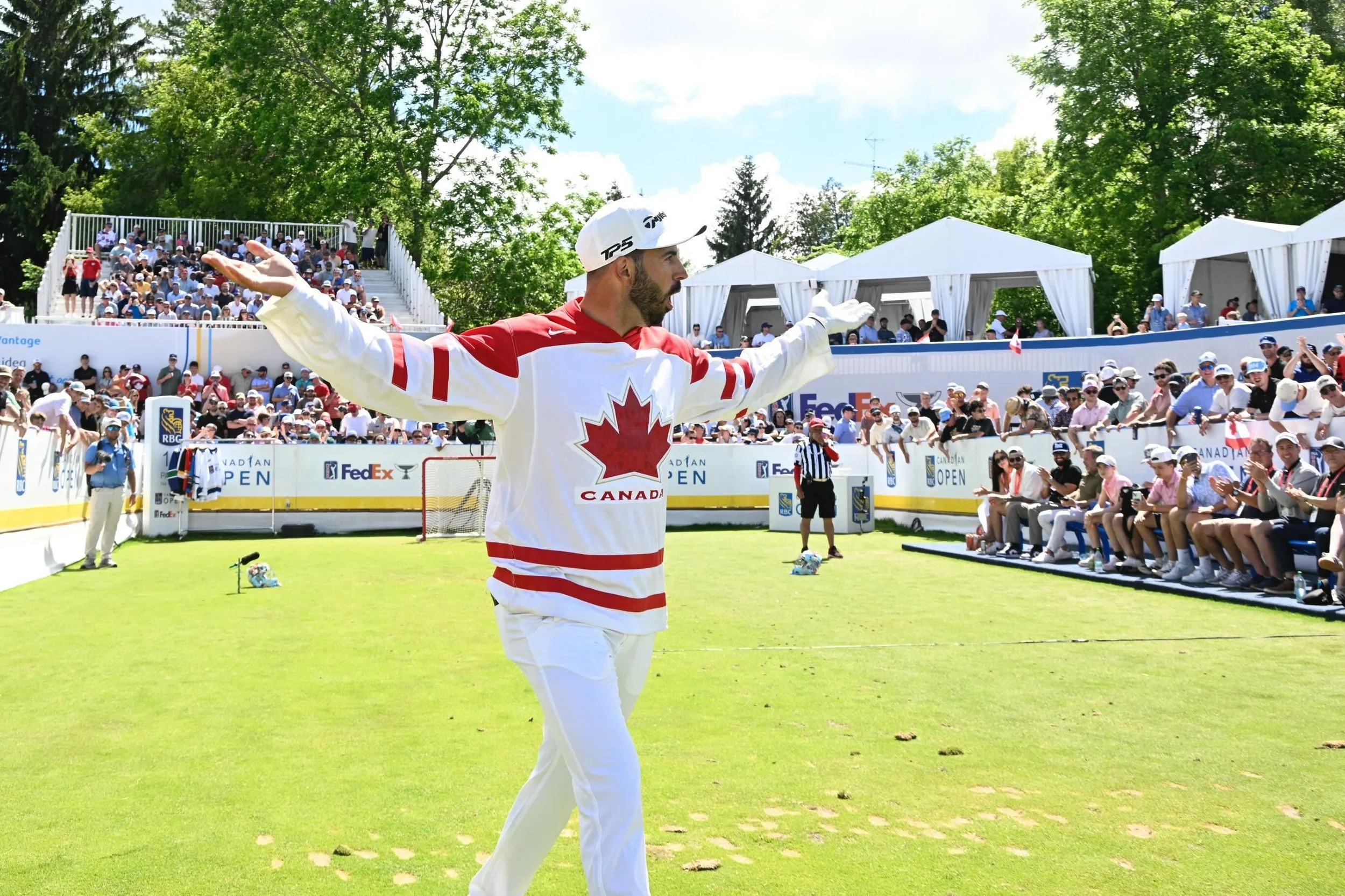 Joey Savoie: Le premier en 29 ans!