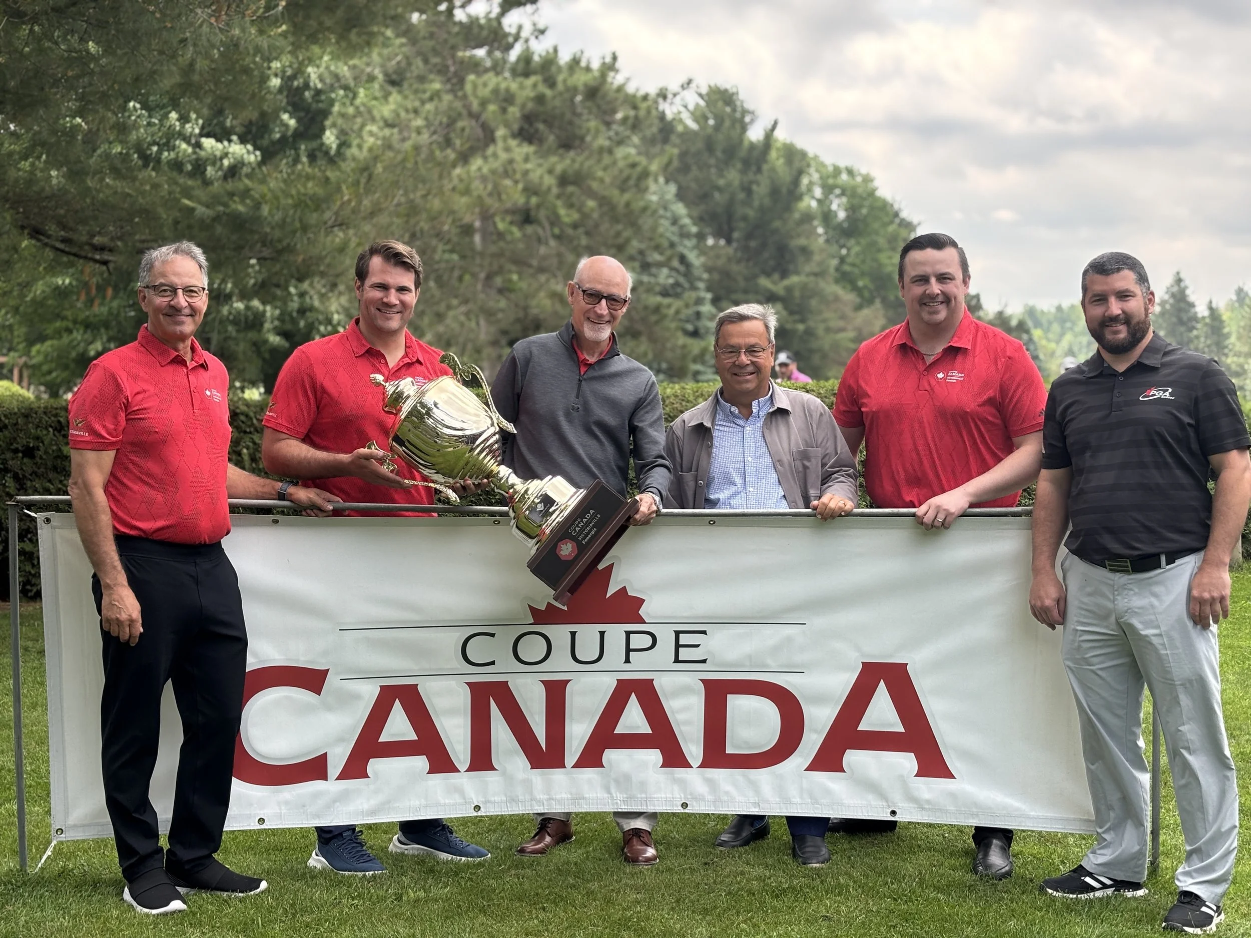 Coupe Canada : Savoie et Papineau côte à côte en poursuite de Sihota