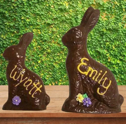 We monogram chocolate bunnies AND eggs!  Call (937) 436-5066 to place your custom order. 
.
.
#bellbrookchocolateshoppe #bellbrookchocolates #heavenlyhanddippedchocolates #spring #easter  #takealookatcrosspointecentre