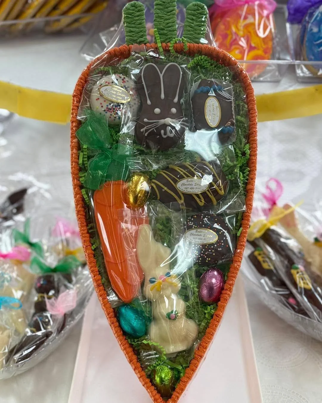 Hop into Easter with something sweet! 🐰🥕

Our Carrot Easter Baskets are filled with delicious Bellbrook Chocolate Shoppe favorites and festive chocolate treats. Perfect for gifting, sharing, or adding something special to your Easter celebration.
.