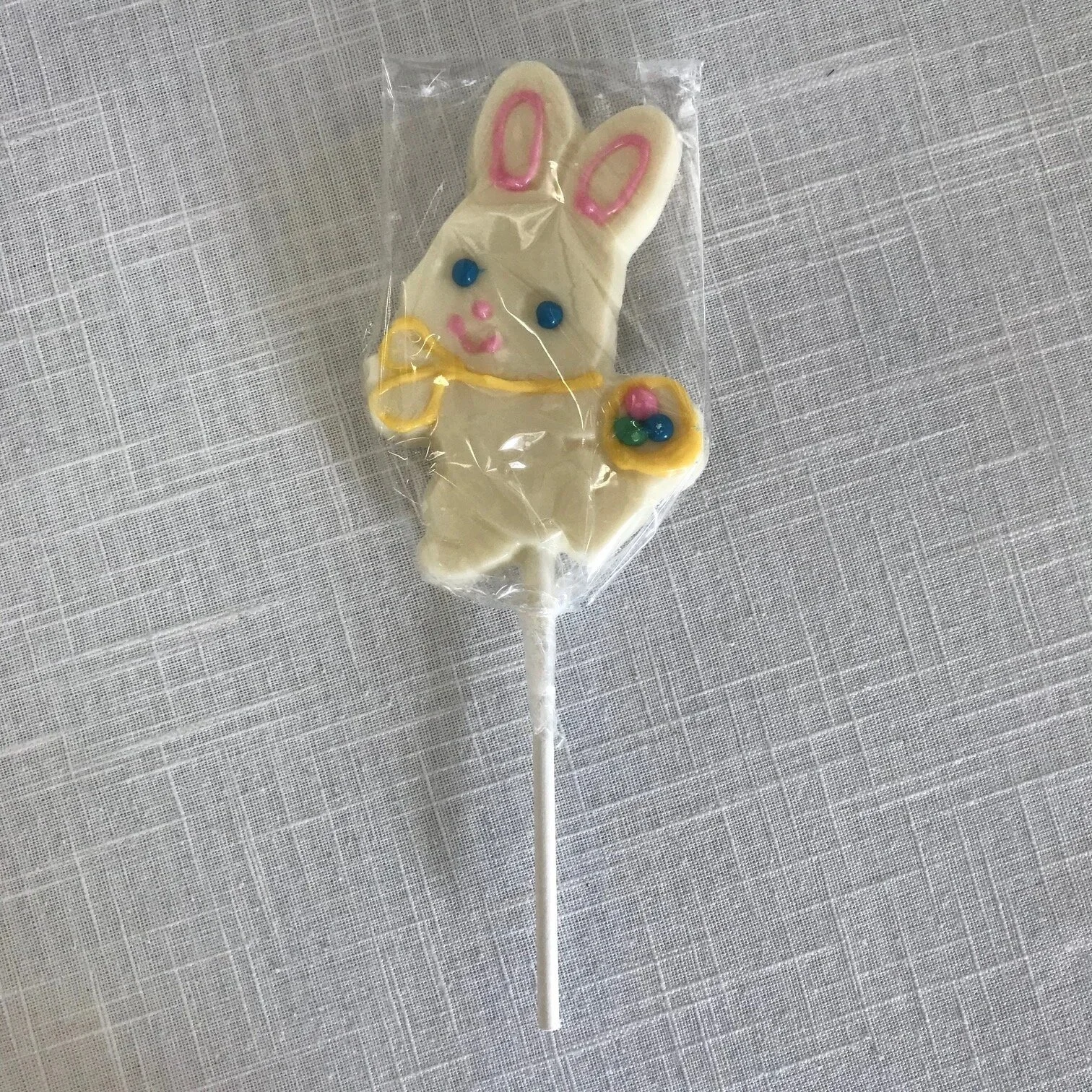 Easter Chocolate Suckers (Cute bunny White).jpg