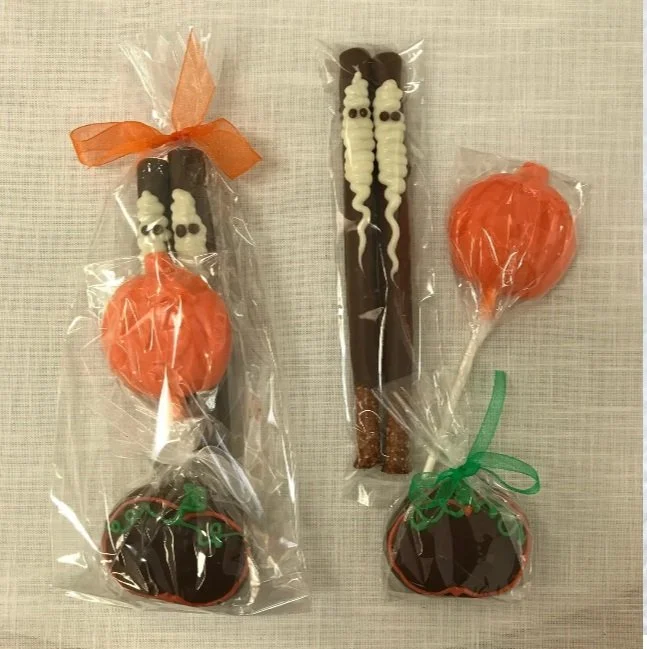 Halloween Treat Bag.jpg