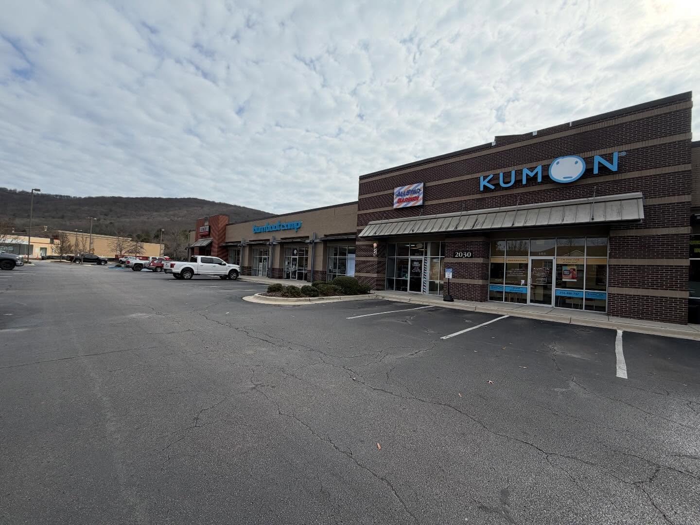 Come get your haircuts today 
We are located off cecil ashburn 
25 dollar haircuts cash or check only 
WALK IN ONLY