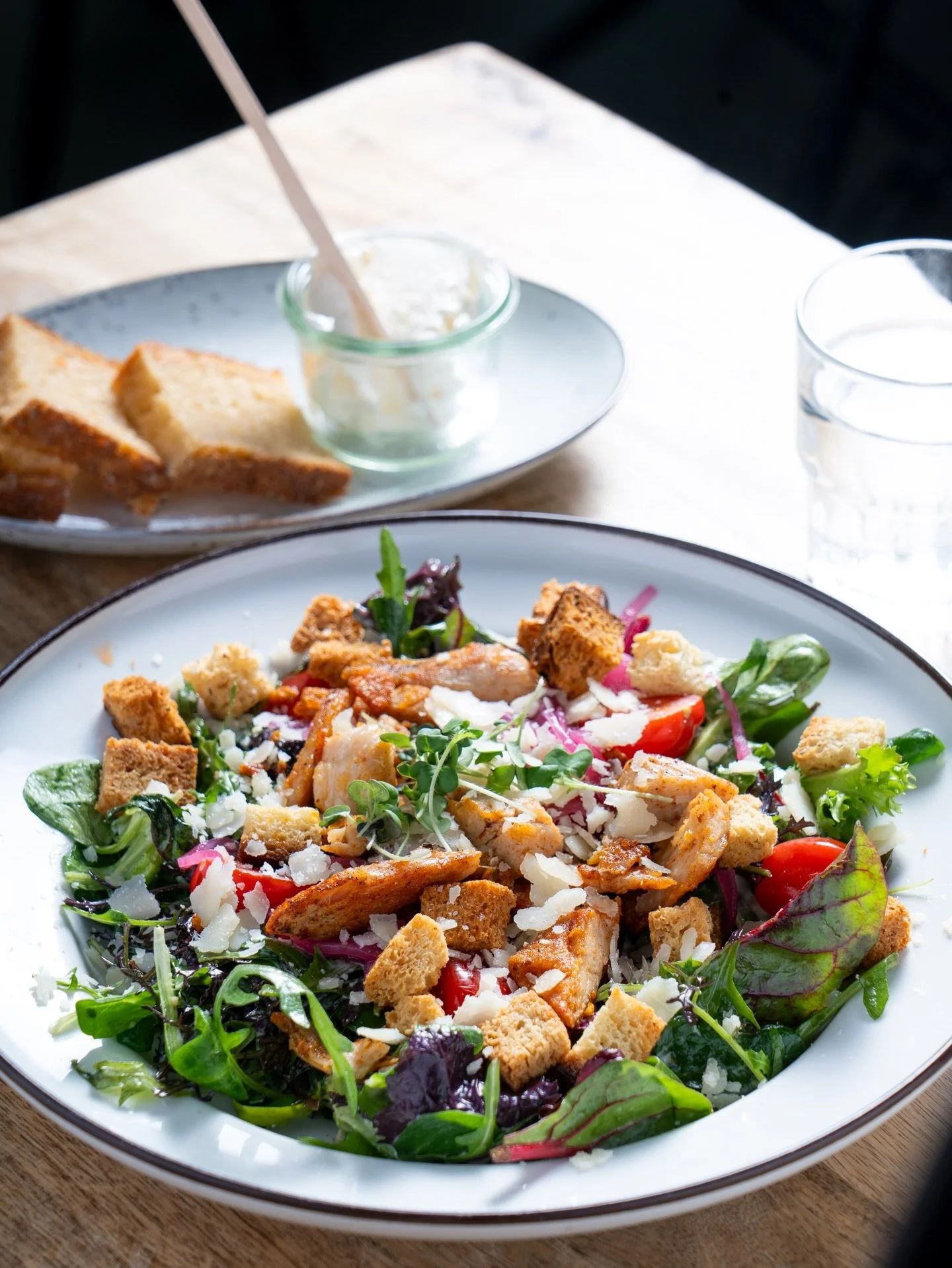 N&aring;r varmen kommer er det godt med god og enkel mat🤩

Her er flere av v&aring;re lunsjfavoritter

Nyt maten hos oss,
eller ta det i farta💨

Booke bord med lenke i bio🔗

#levanger #innhered #verdal #mittinnherred #hainnellokalt