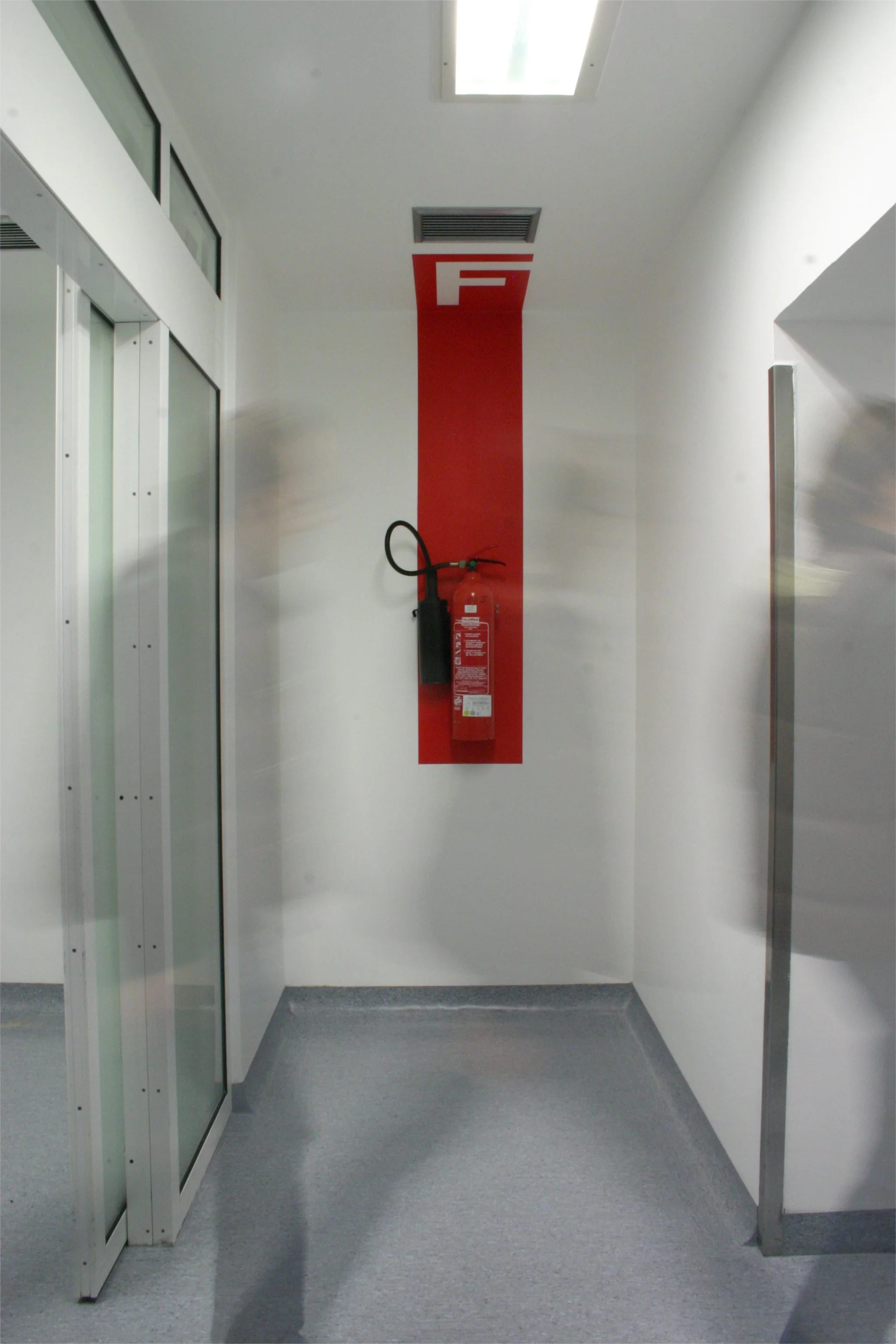 Laborschleuse Reinraum Architekt Schluck