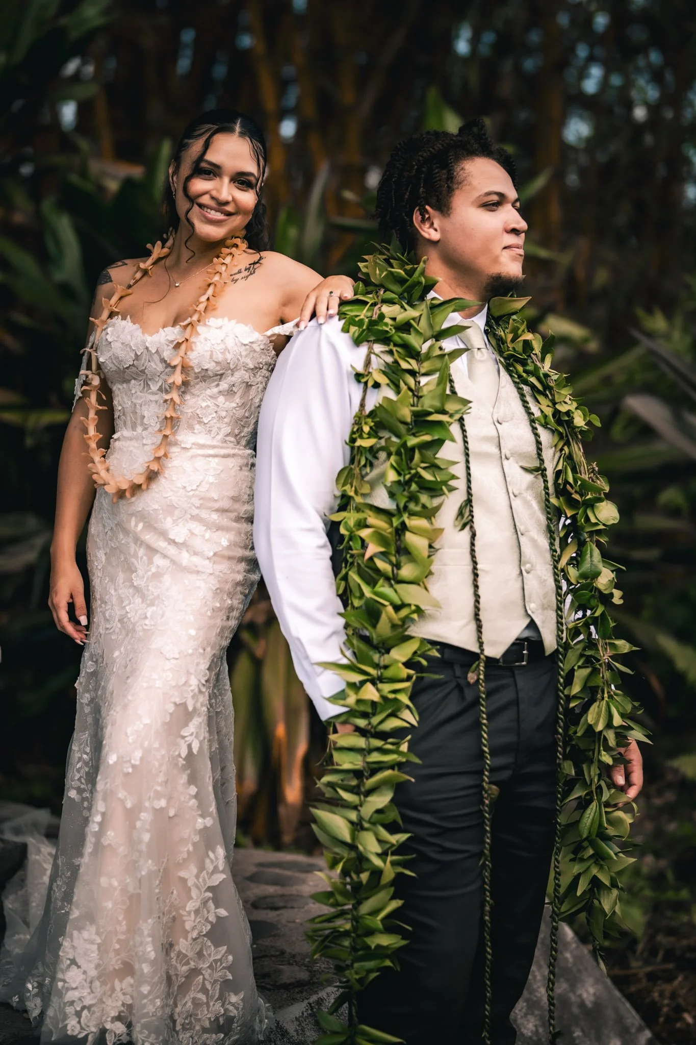 Hawaii-Wedding-Nani Mau Gardens-41.jpg