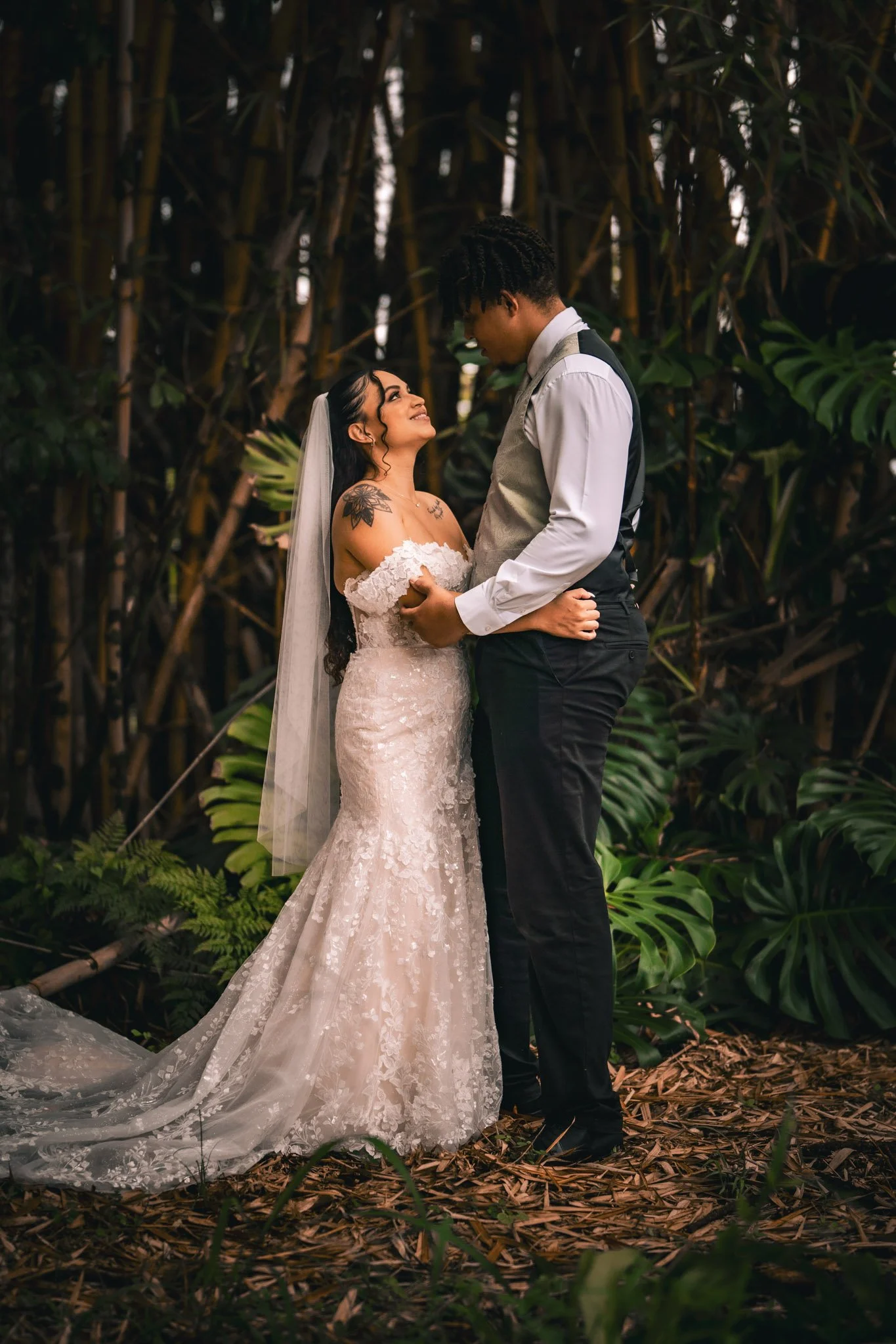 Hawaii-Wedding-Nani Mau Gardens-40.jpg