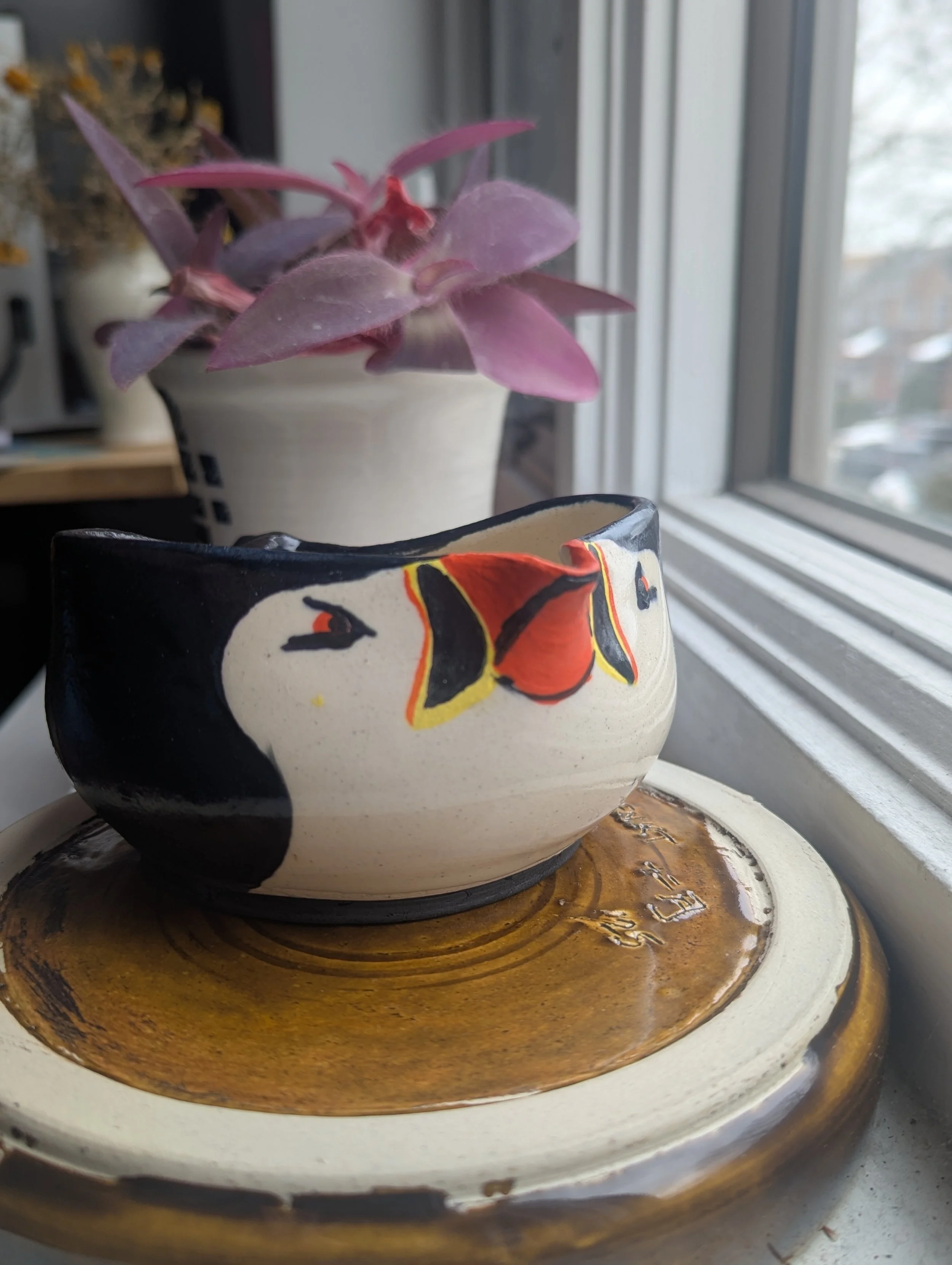 Puffin Pouring Bowl
