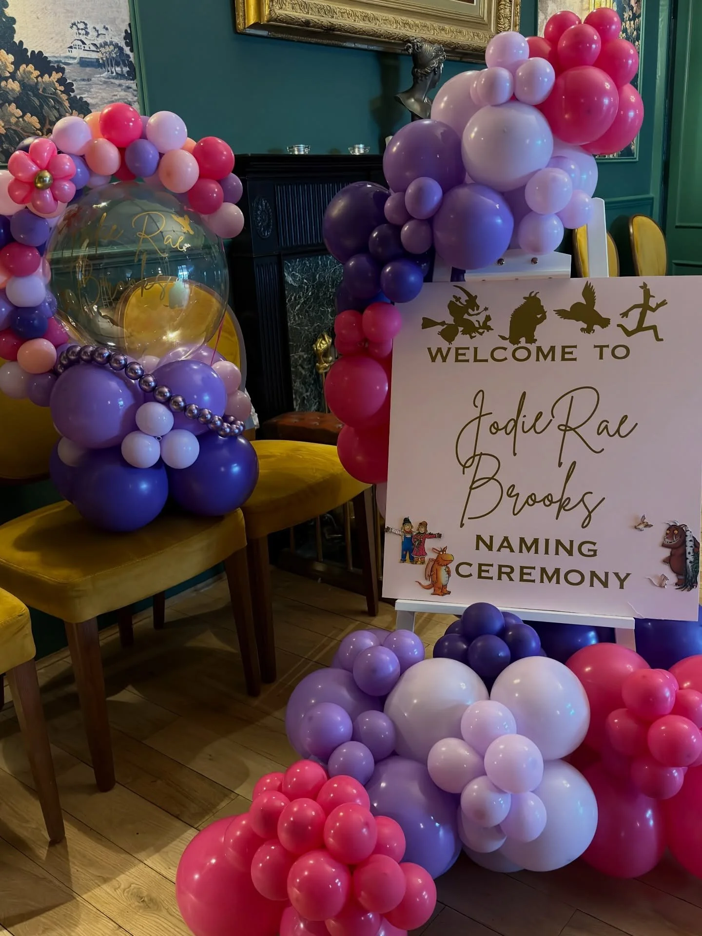 Naming ceremony for little Jodie 💕💜
Julie Donaldson theme in pinks and purples 🌸
