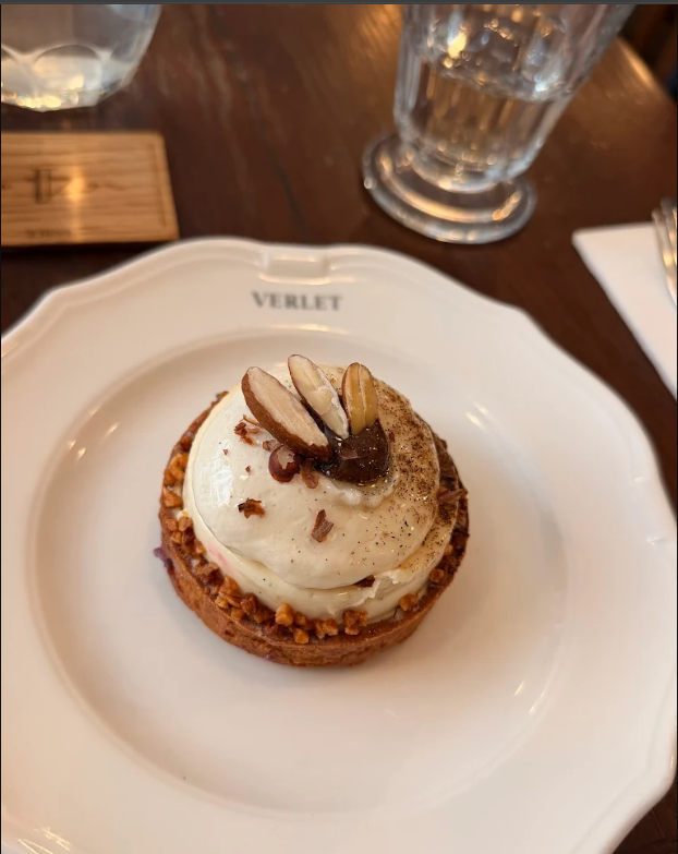 Old coffee roaster "Verlet". 256 Rue Saint-Honoré, 75001 Paris.