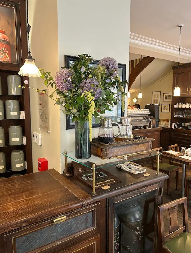Old coffee roaster "Verlet". 256 Rue Saint-Honoré, 75001 Paris.
