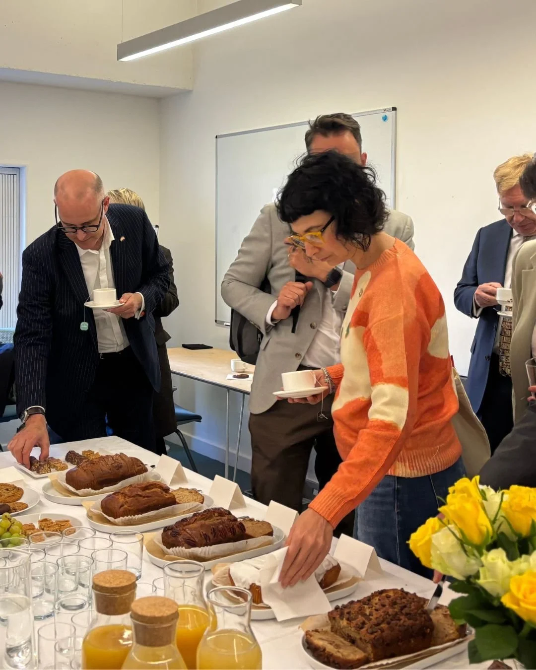 A glimpse inside Health Foundry 👀
A space designed for people working to improve health, from early ideas to scaling impact.
You'll find founders, charities and NHS innovators all under one roof, sharing knowledge, collaborating, and building things