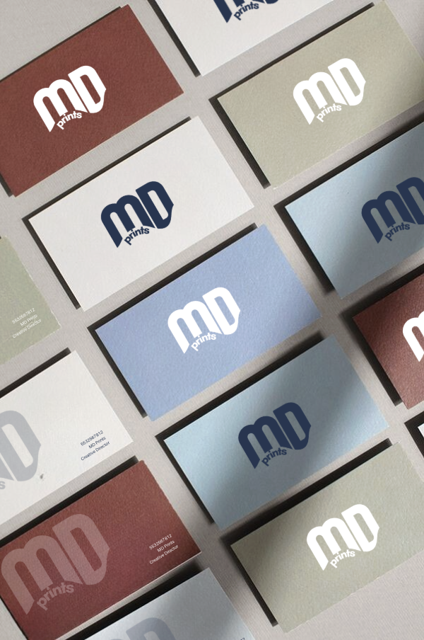 Tarjetas de visita con logotipo 'md prints' en diferentes colores.