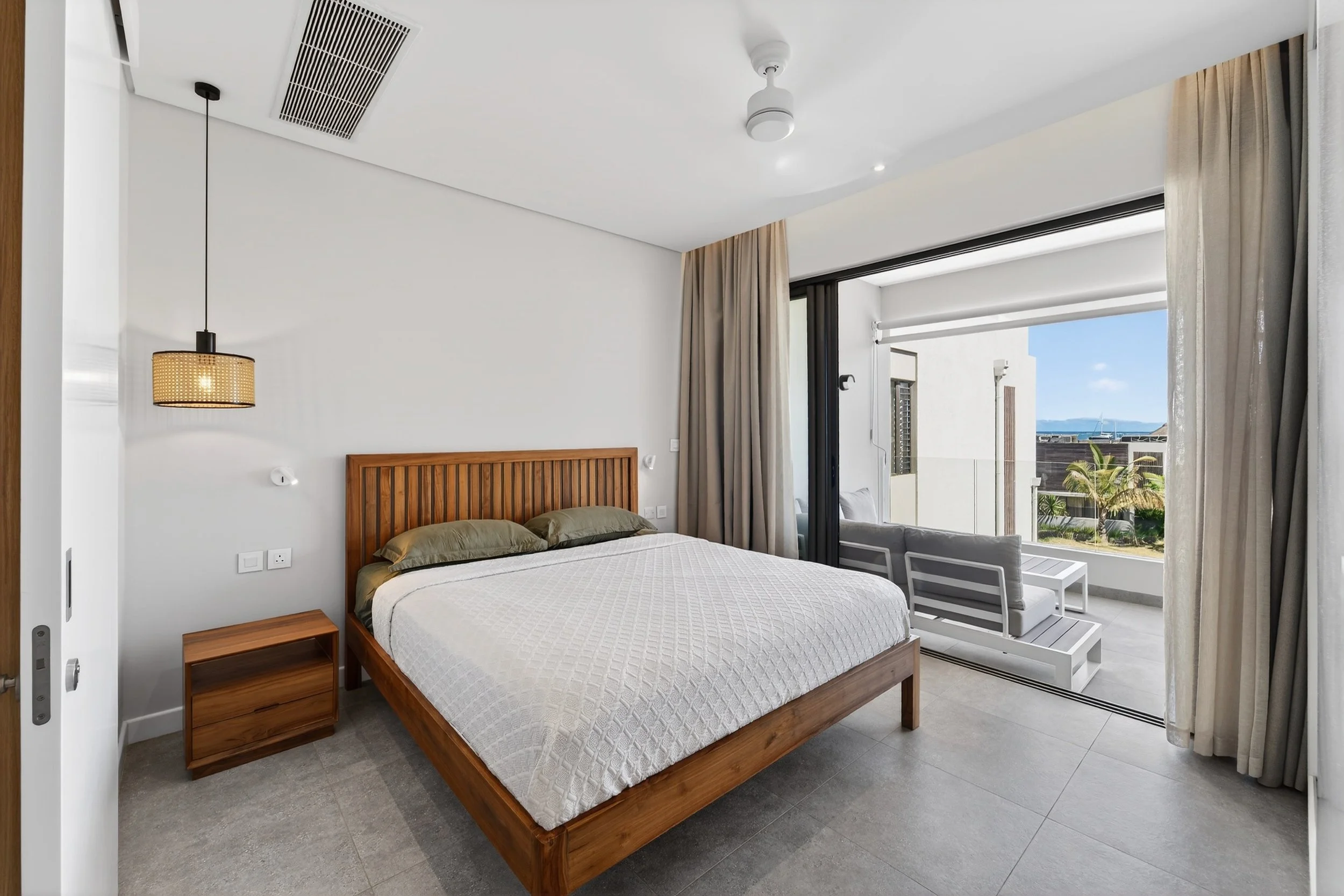 Master Bedroom.jpg