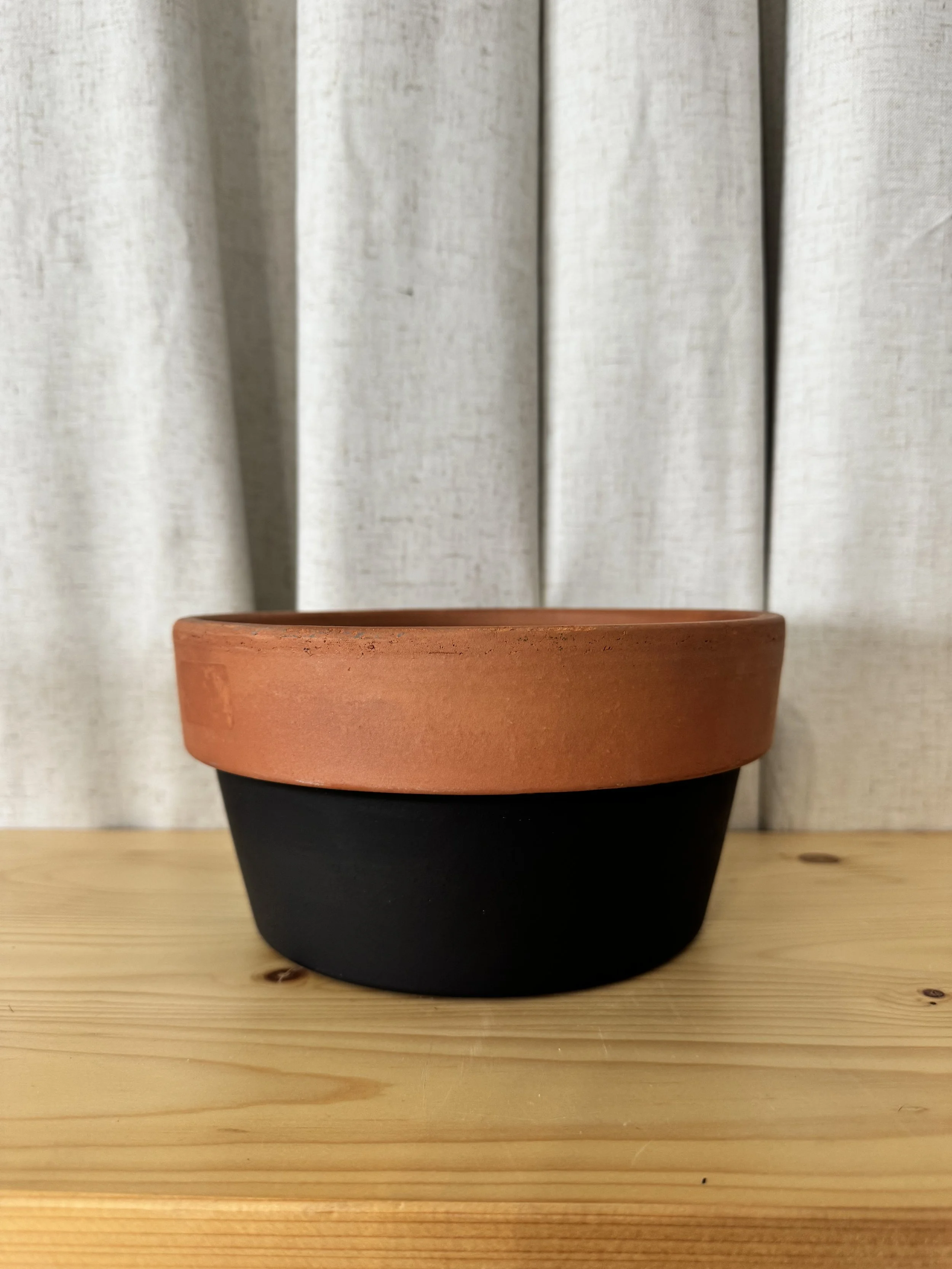 Rustic Two-Tone Terracotta Pot - Large