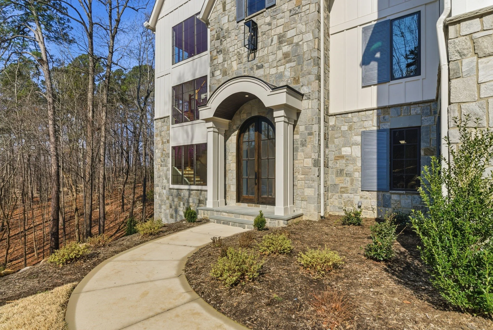 13112 Morehead-9.jpg