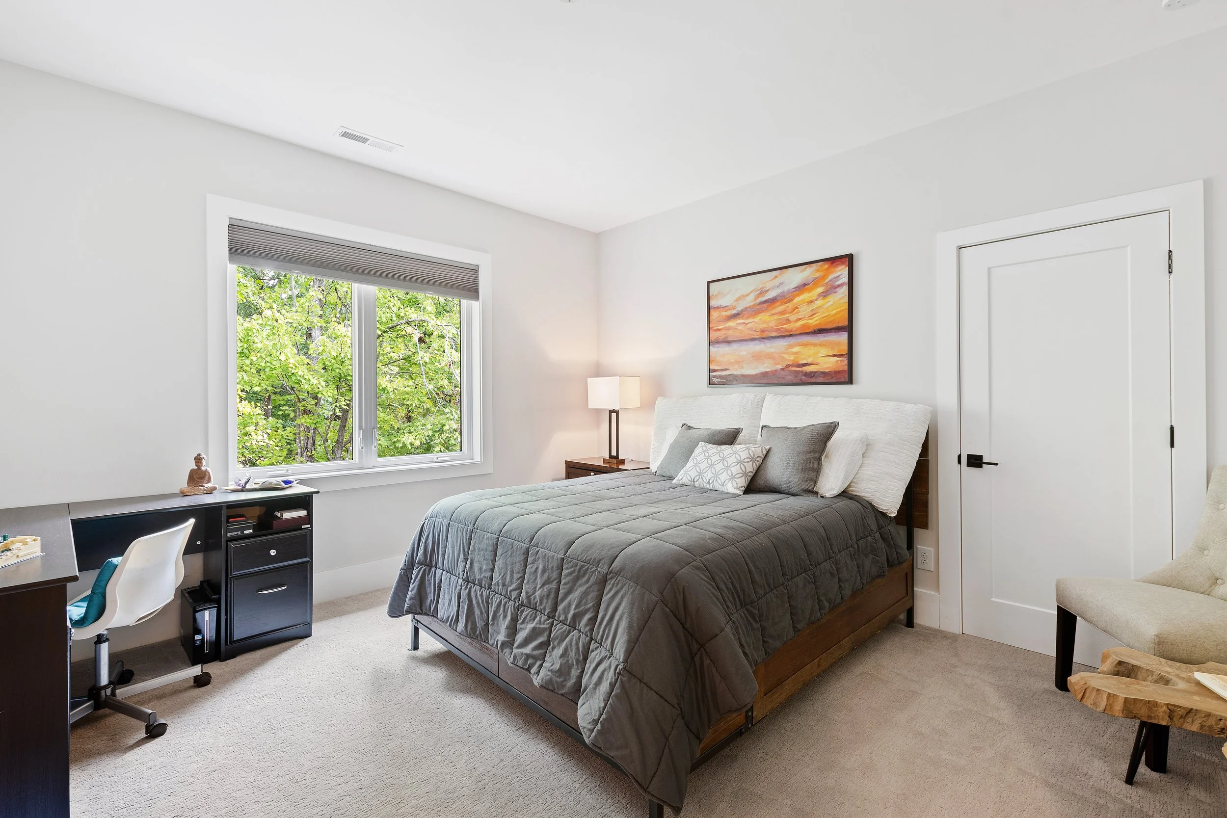 Bedroom 8.jpg