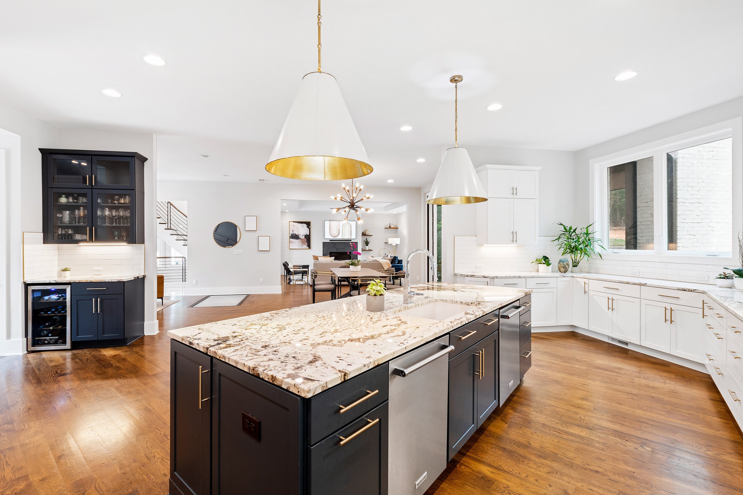 Kitchen 6.jpg