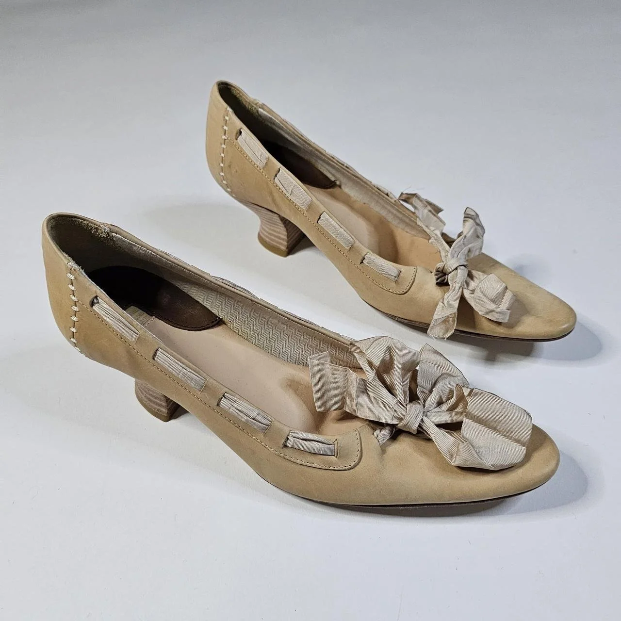 vintage marithé françois girbaud leather kitten heels