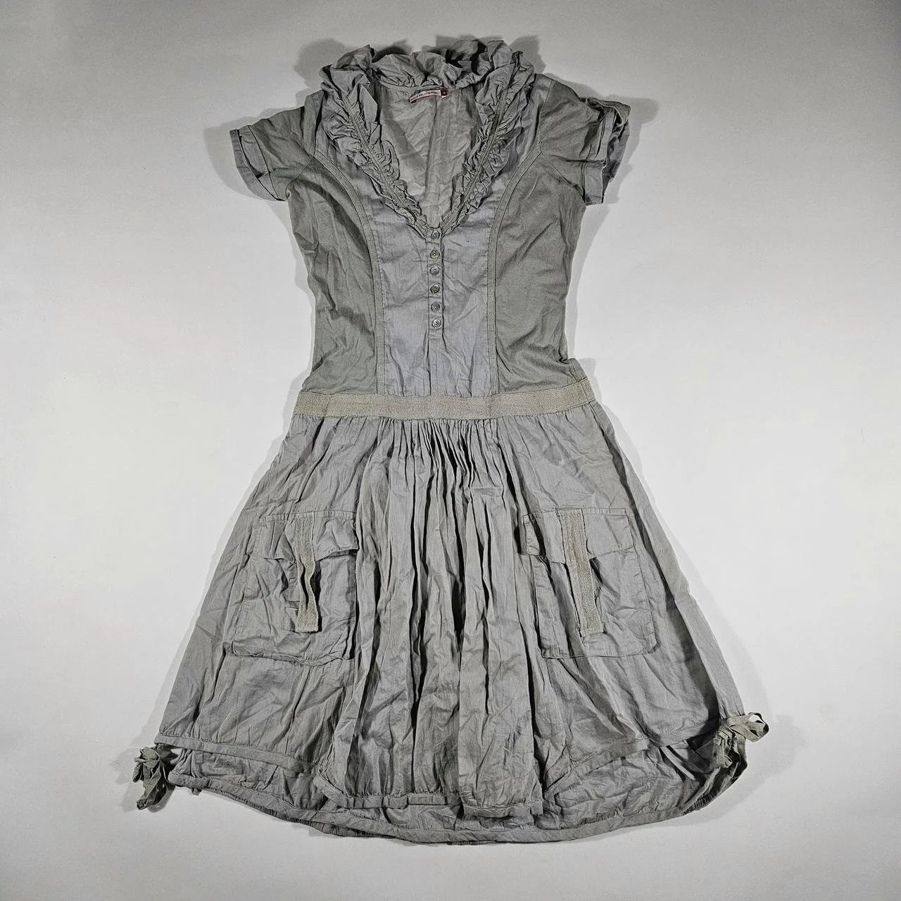 french vintage cargo prairie doll dress in clay grey