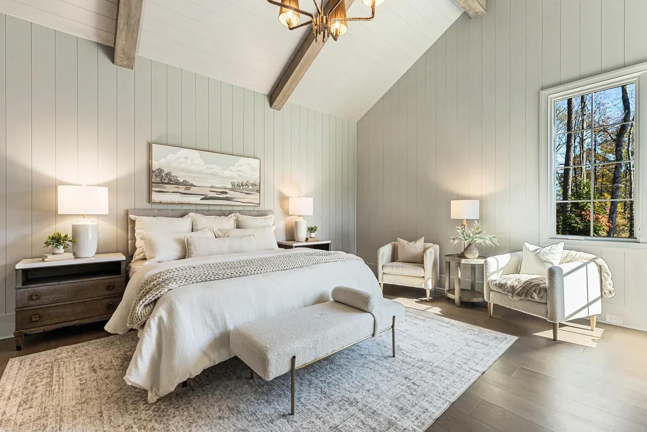 primary-bedroom-RD-Staging-2.webp