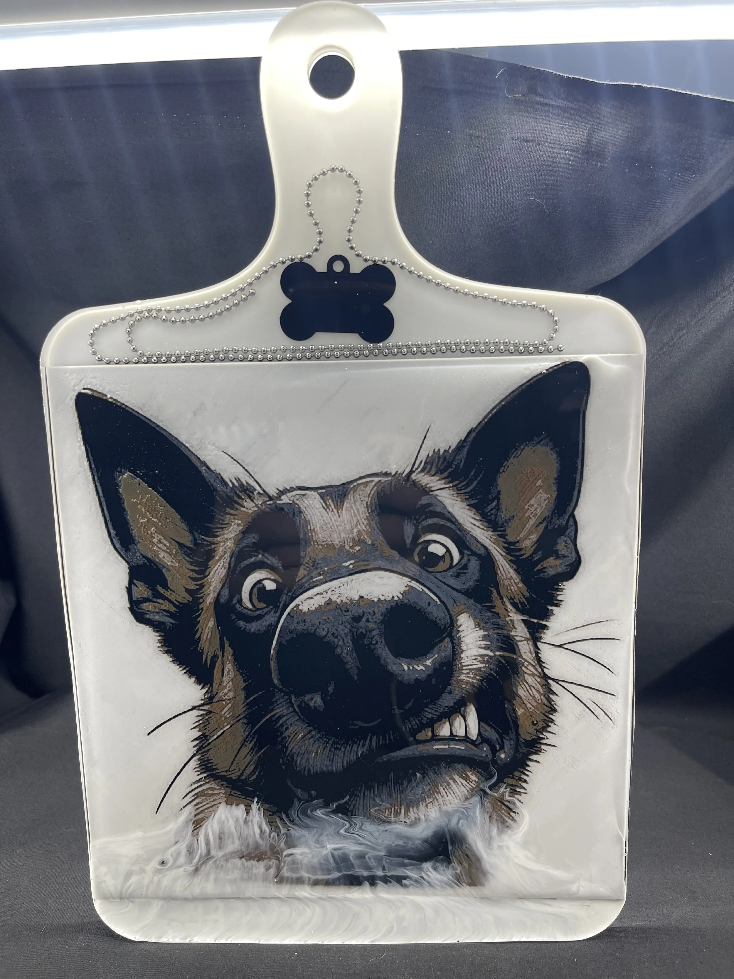 Handcrafted Artistic Dog Cutting Board-IN0111