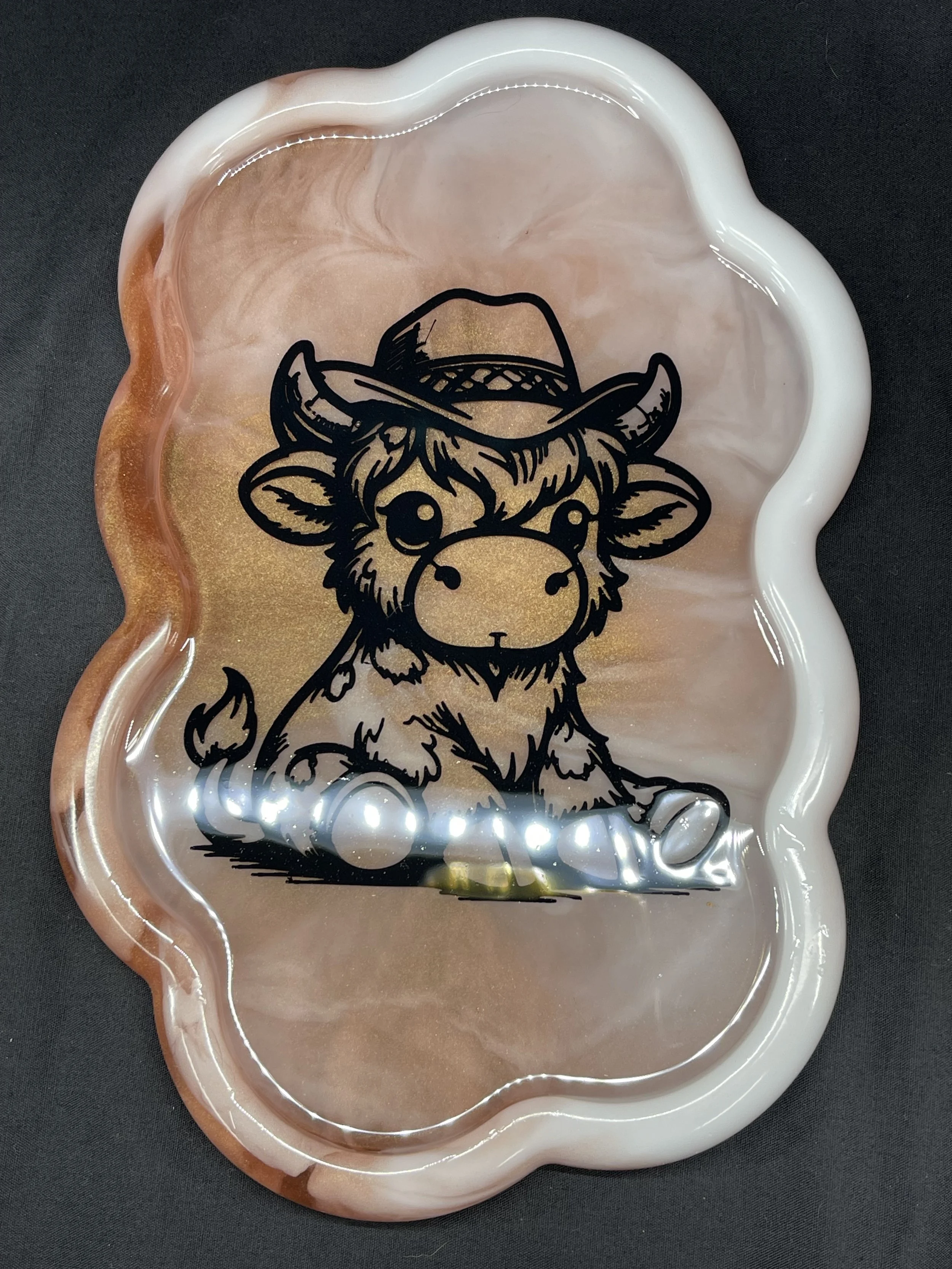 Handcrafted Highland Cow Epoxy Tray-IN150