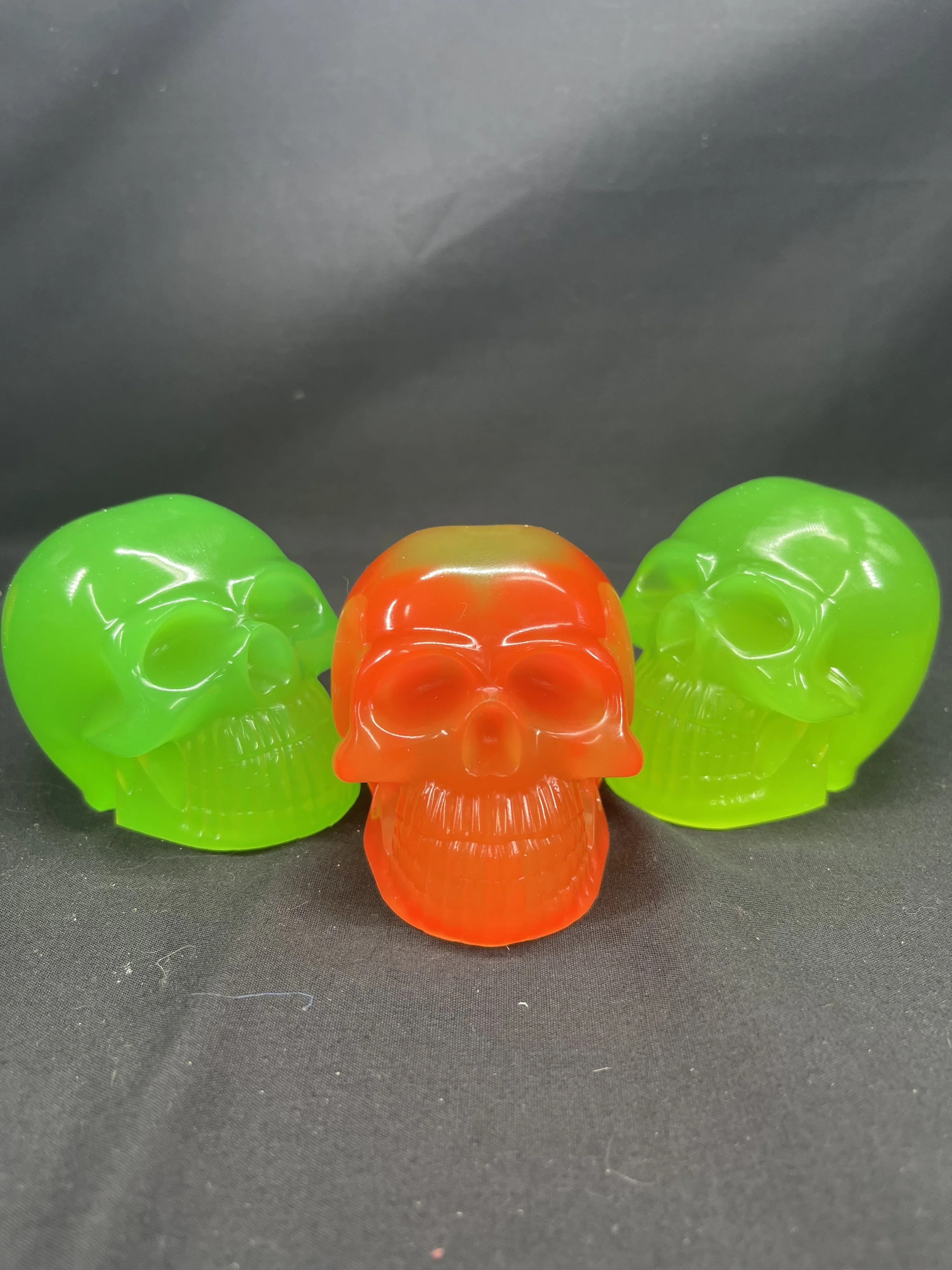 Vibrant Epoxy Skull-IN0084