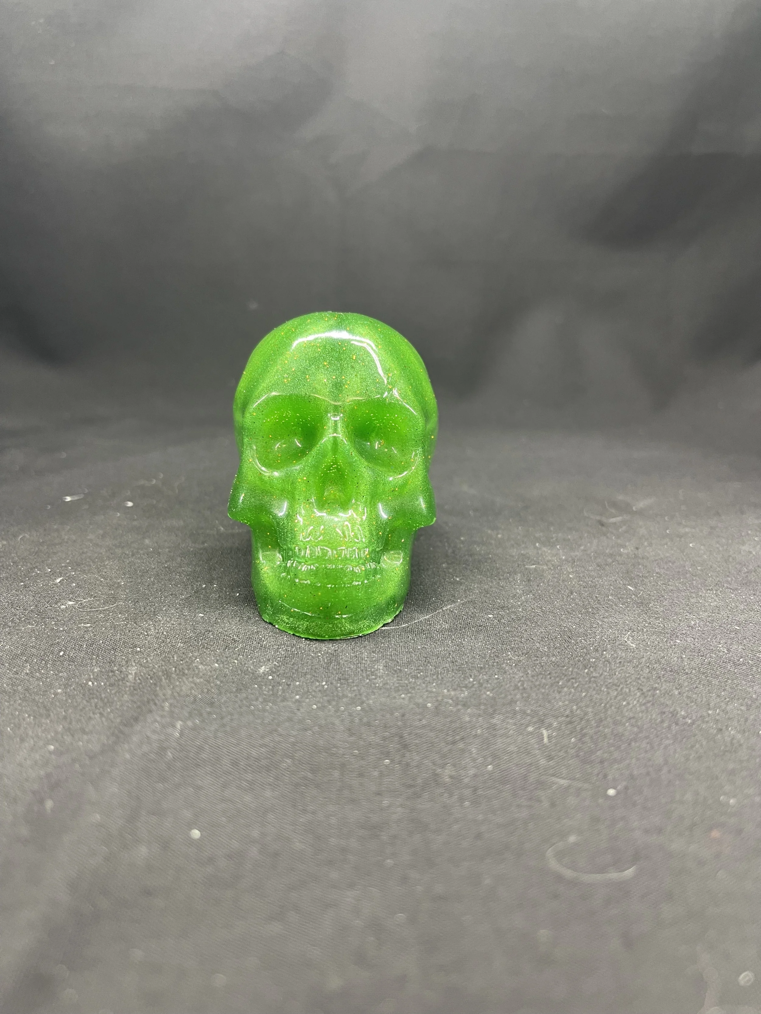 Epoxy Skull Figurine-IN0092