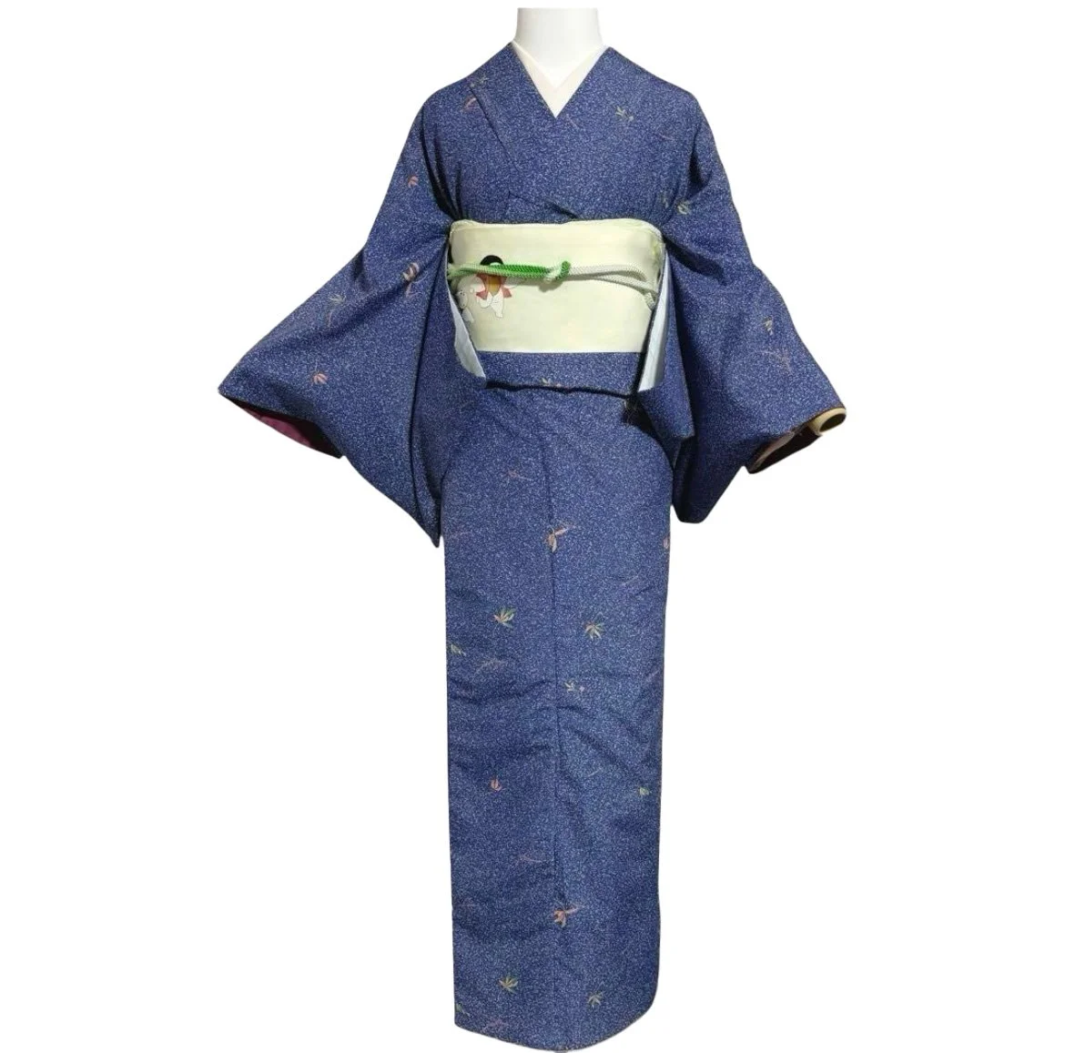 Adult Kimono Kitsuke Dressing 