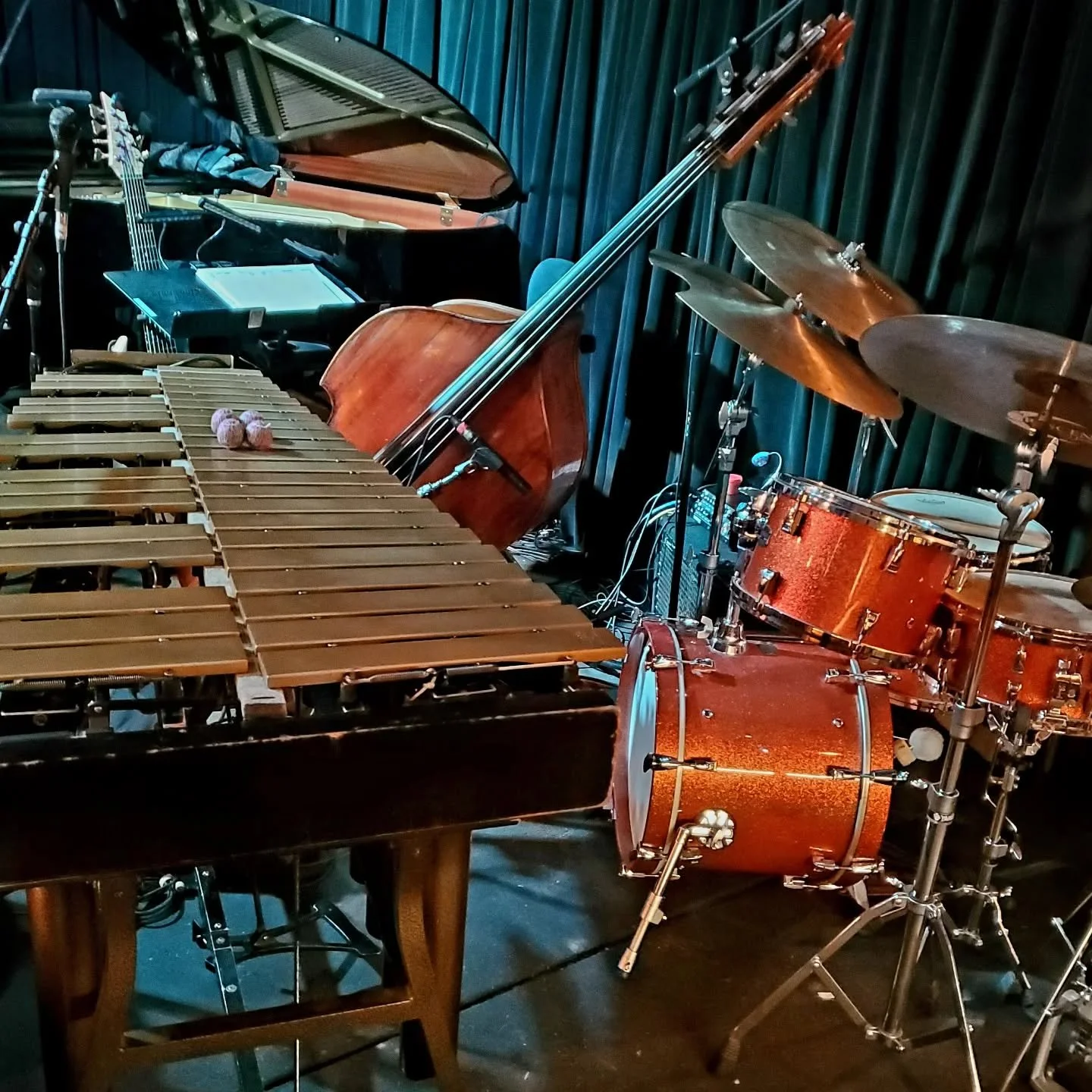 Still Life - all set to play The 1905 in Portland, OR with the Kevin Dietz Sextet.

#jazzclub
#vibraphone 
#alloriginal 
#musicheals 
#theartswillliftusup