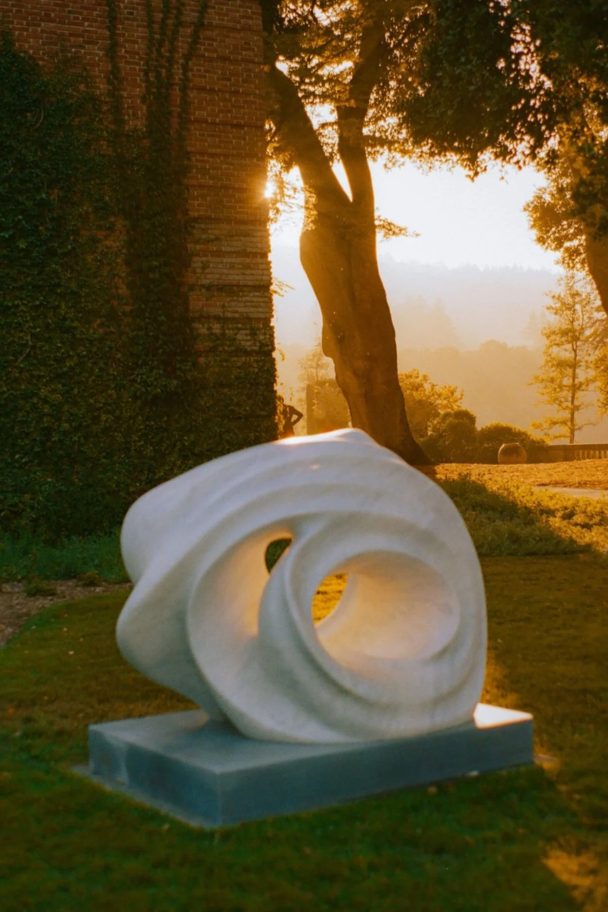 Yoko Kubrick Thetis Sculpture.jpg