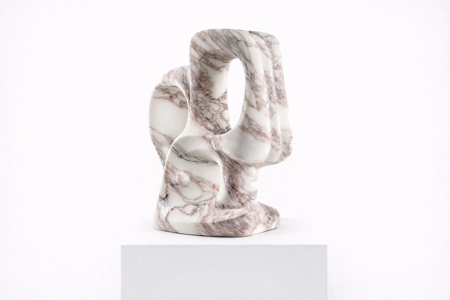 Chronos-marble-sculpture-yoko-kubrick.jpg