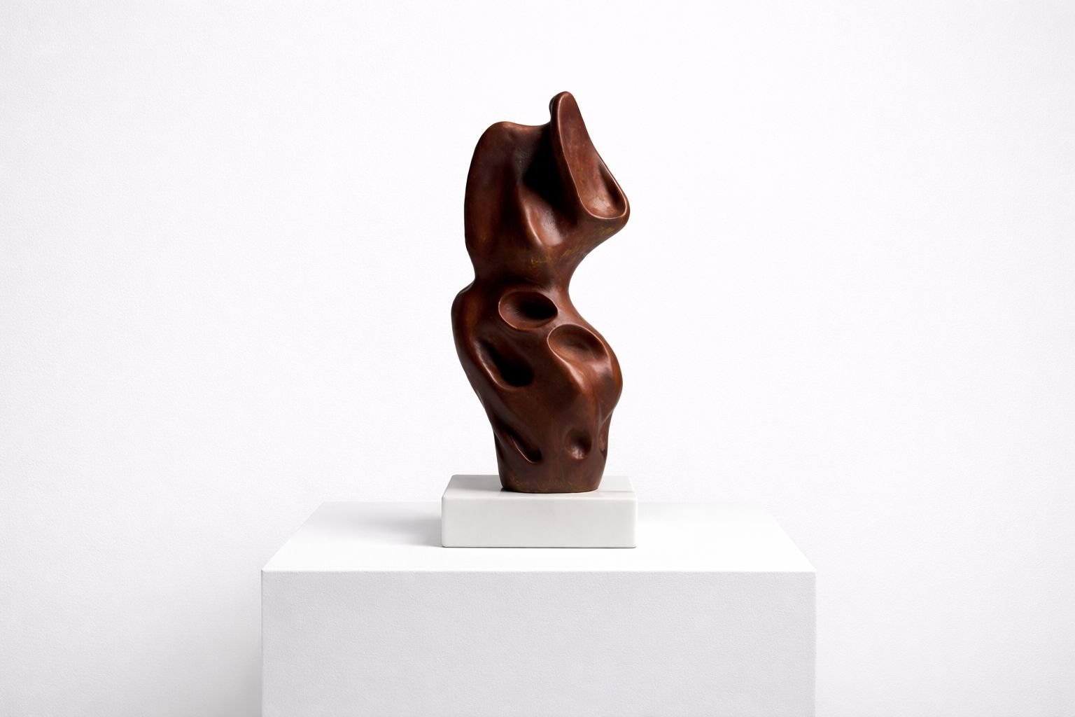 yoko-kubrick-ki-earth-goddess-contemporary bronze-sculpture.jpg.jpg
