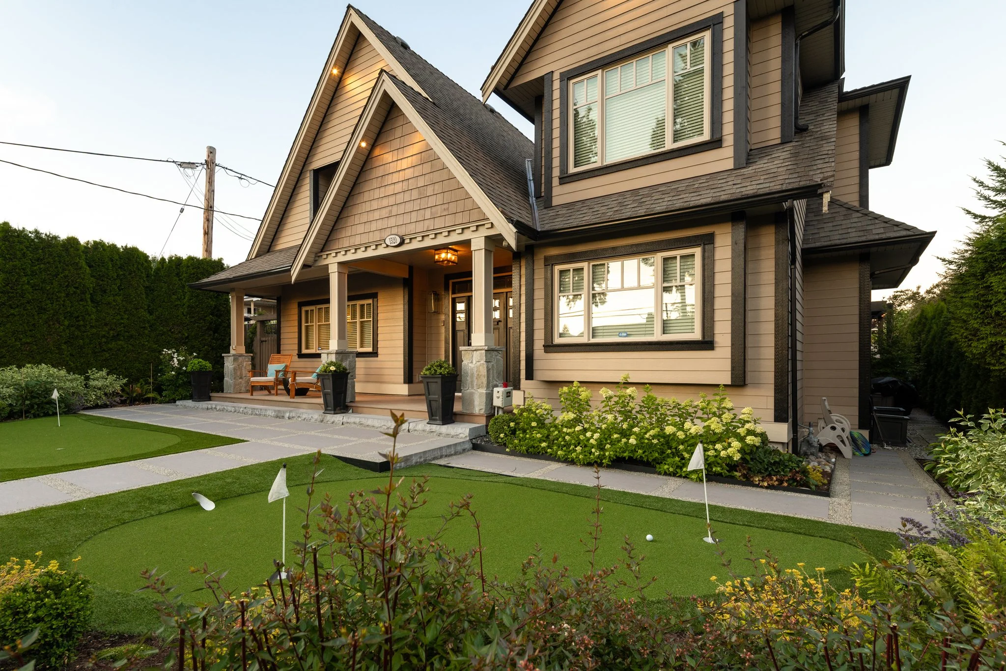 Free-Form-Landscapes-William-Ave-Residence-1104.jpg