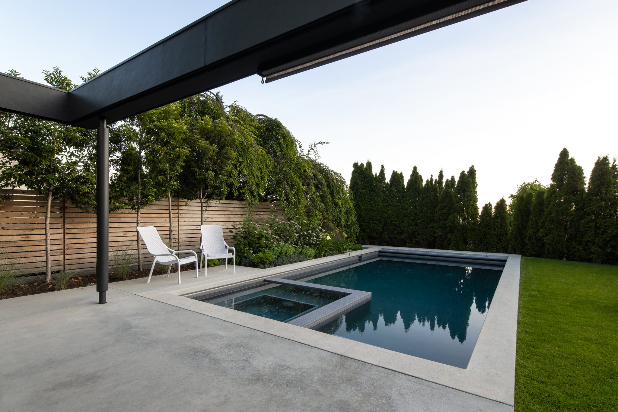 Free-Form-Landscapes-Francisco-Ct-Residence-1119.jpg