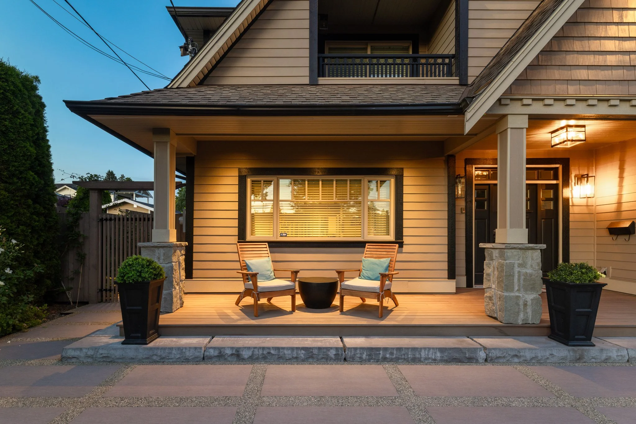 Free-Form-Landscapes-William-Ave-Residence-1105.jpg