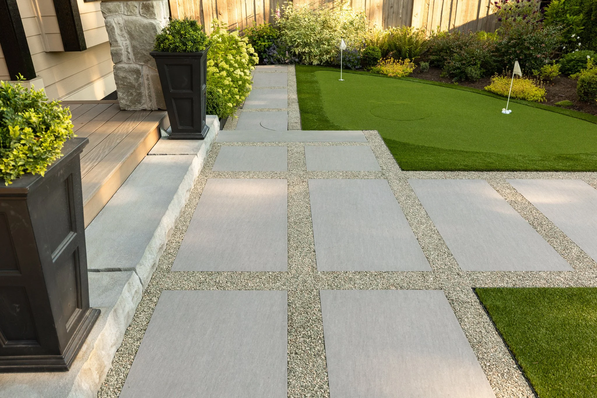 Free-Form-Landscapes-William-Ave-Residence-1058.jpg