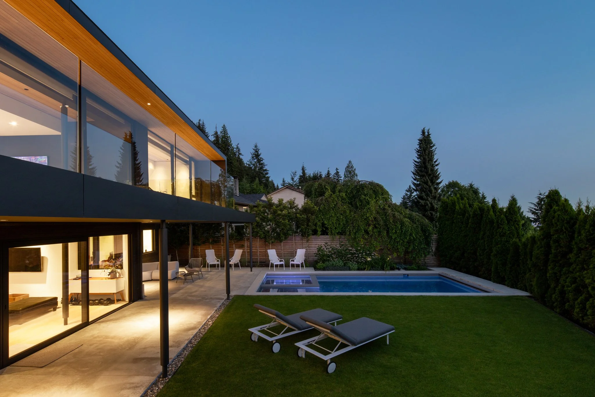 Free-Form-Landscapes-Francisco-Ct-Residence-1154.jpg