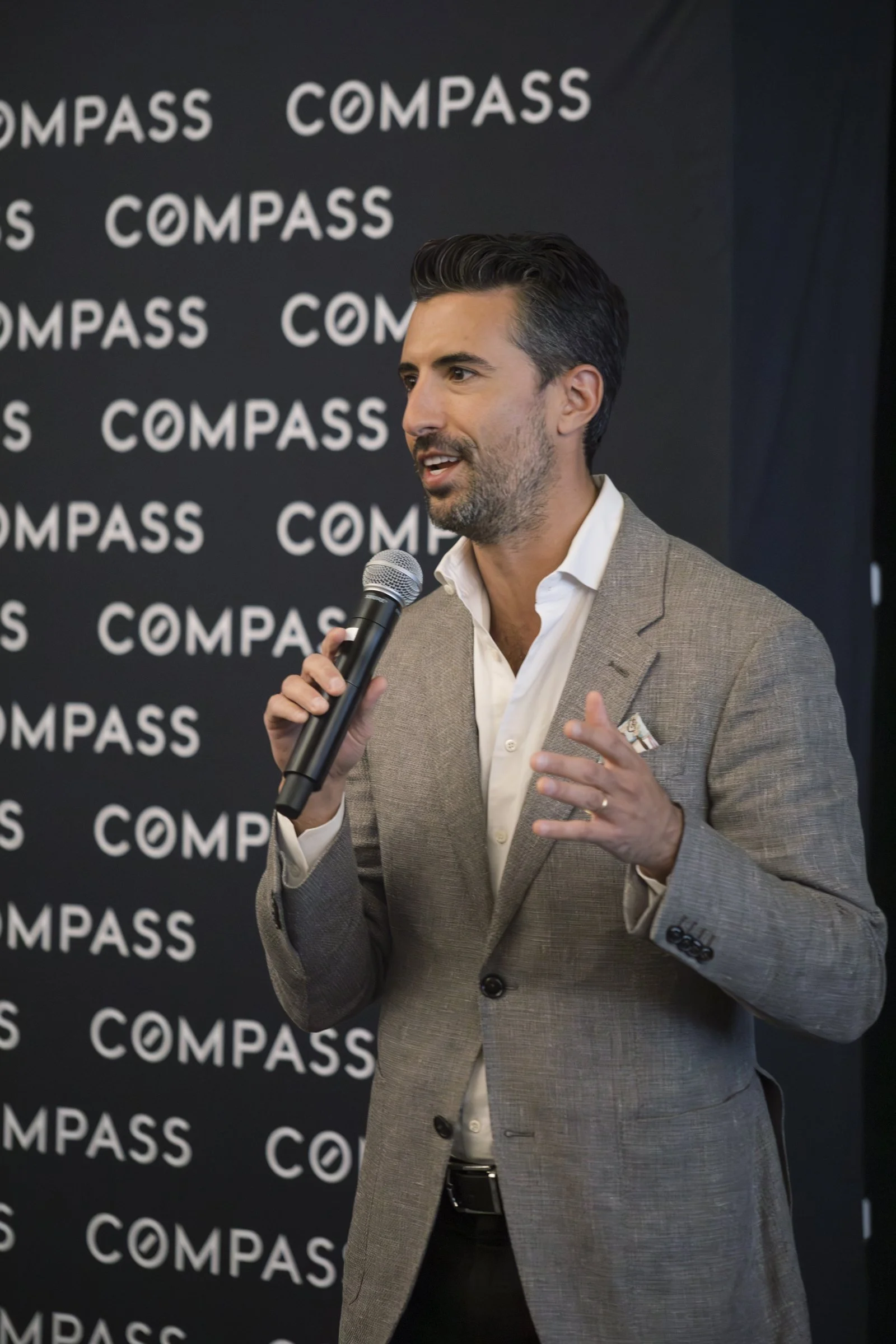 Compass - Statewide Top Producers Awards Dinner_003.jpg