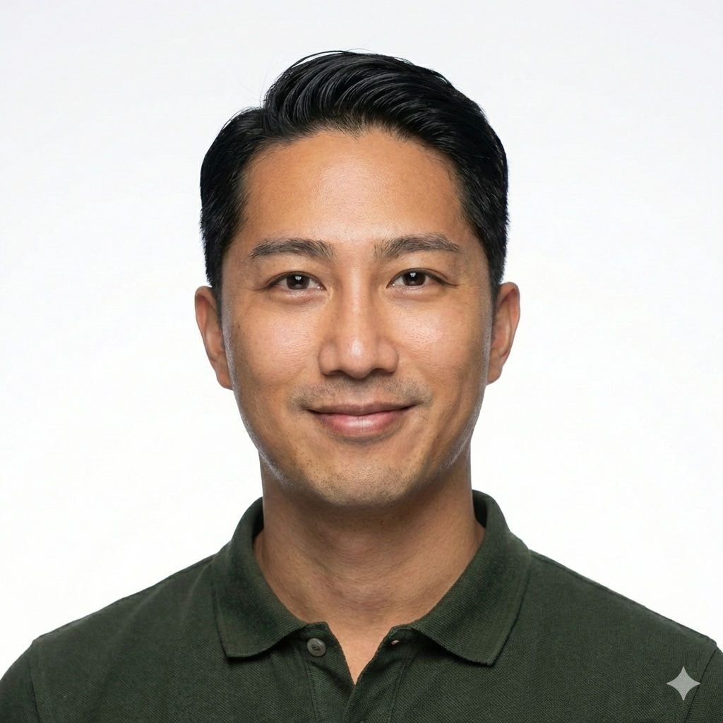 Mike Mao Headshot