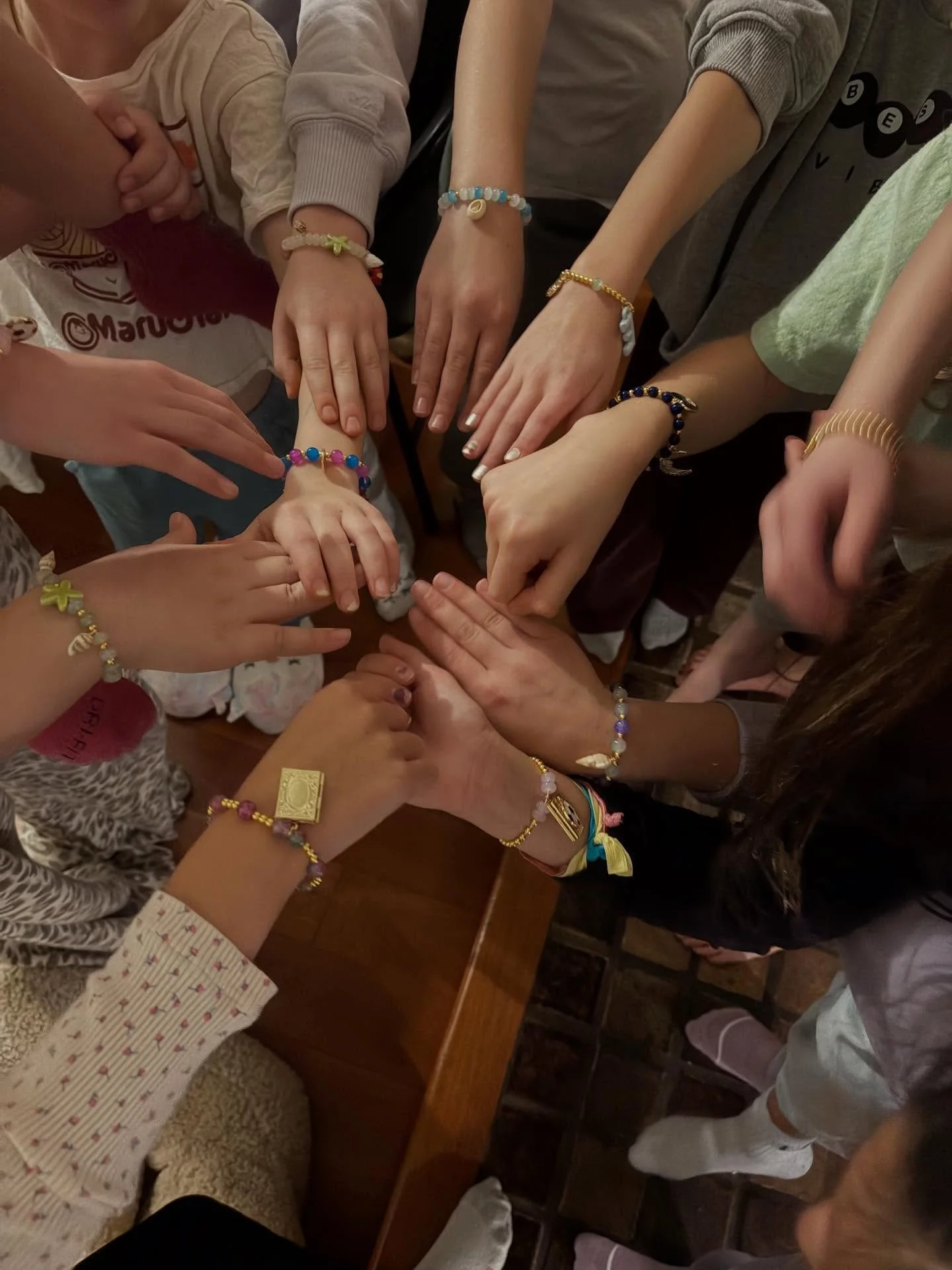 Happy birthday, Jane! Had the best time with 11 new friends making bracelets tonight!